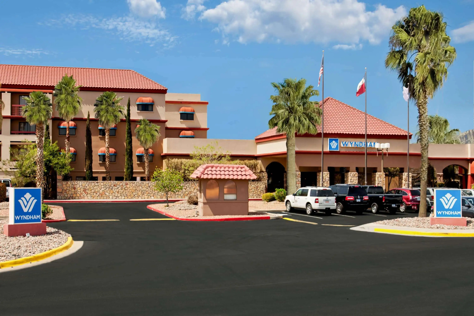 Wyndham El Paso Airport Hotel & Waterpark