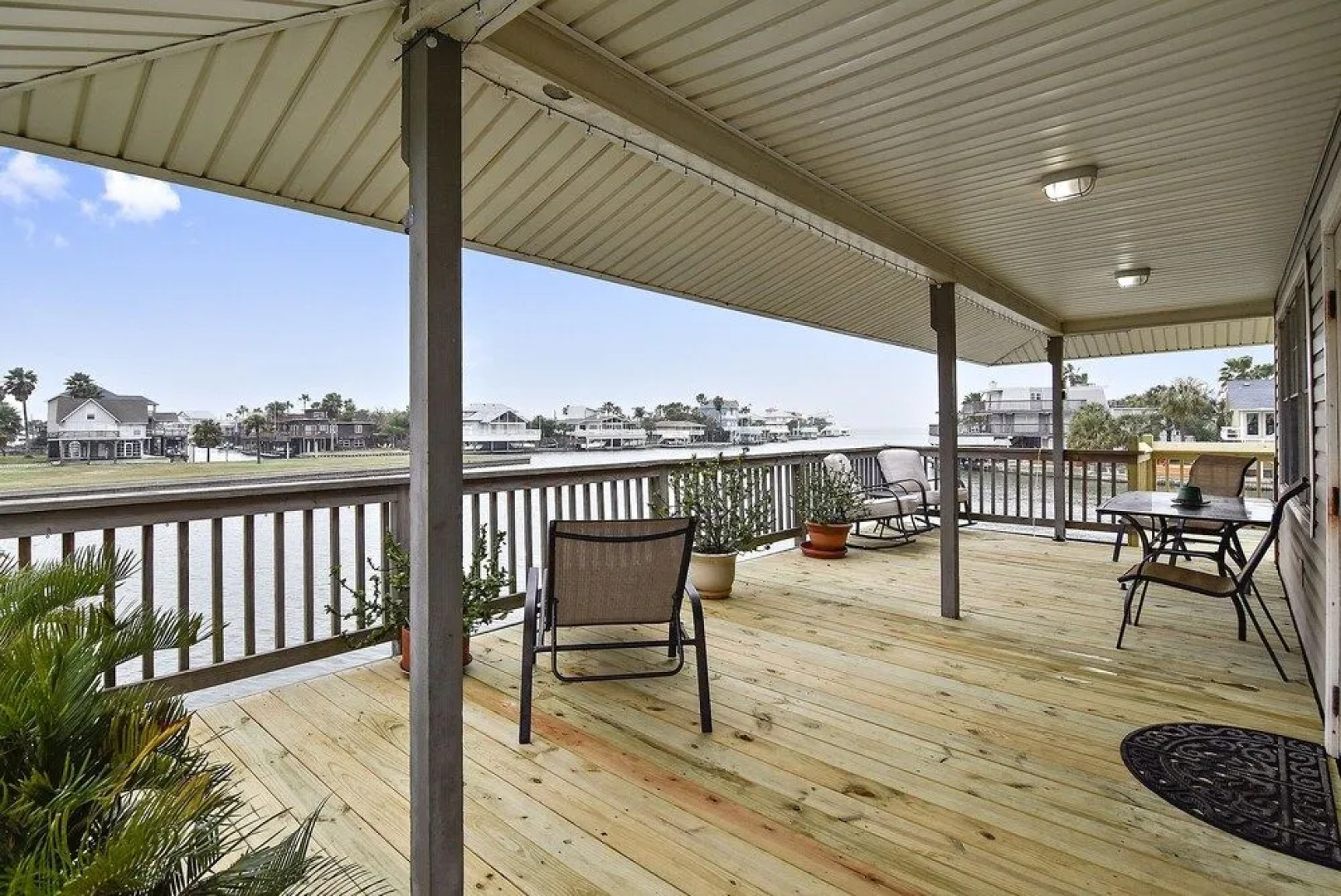 Prager Bay View by RedAwning