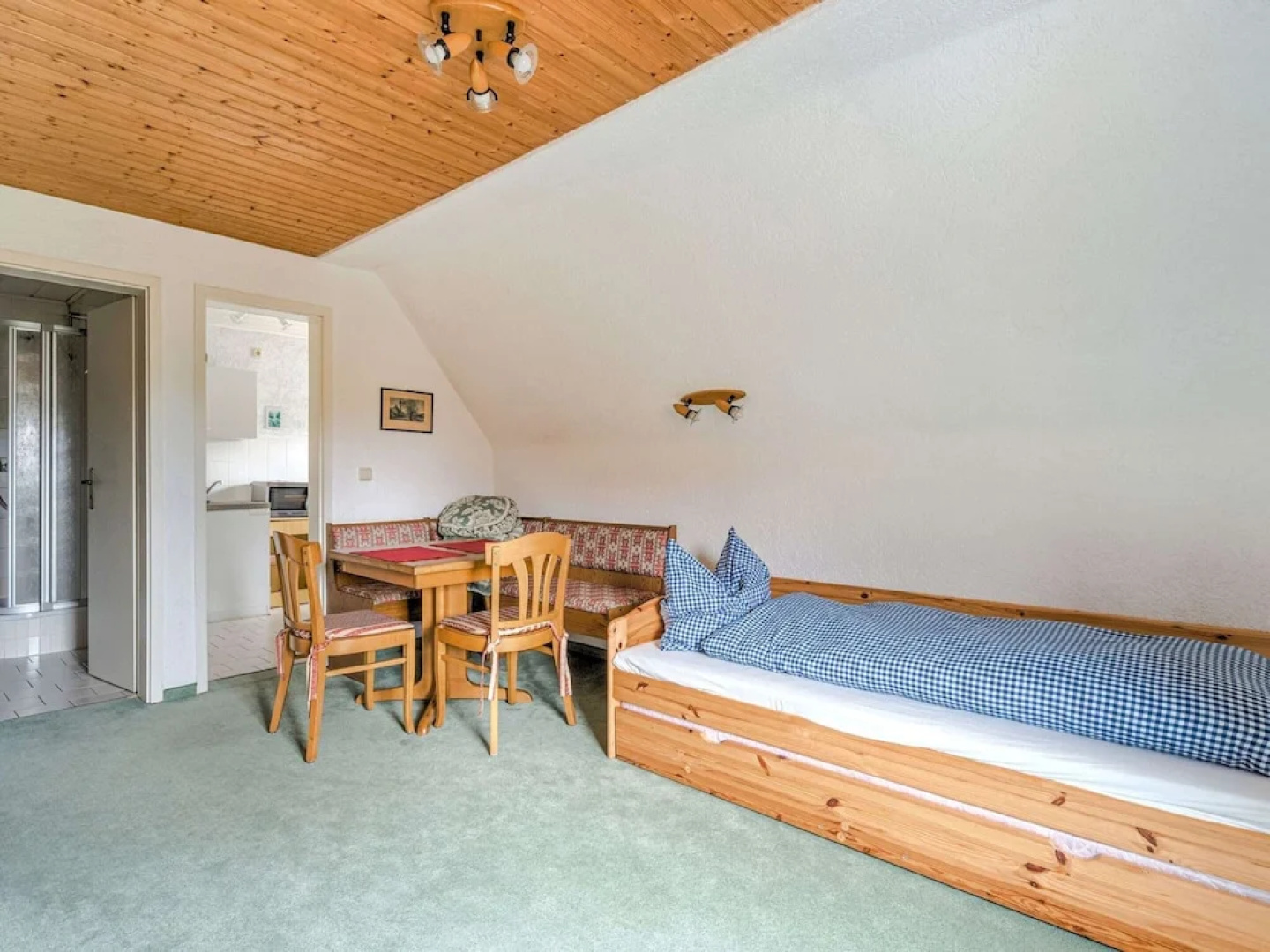 Modern Apartment in Tabarz Thüringer Wald With Garden