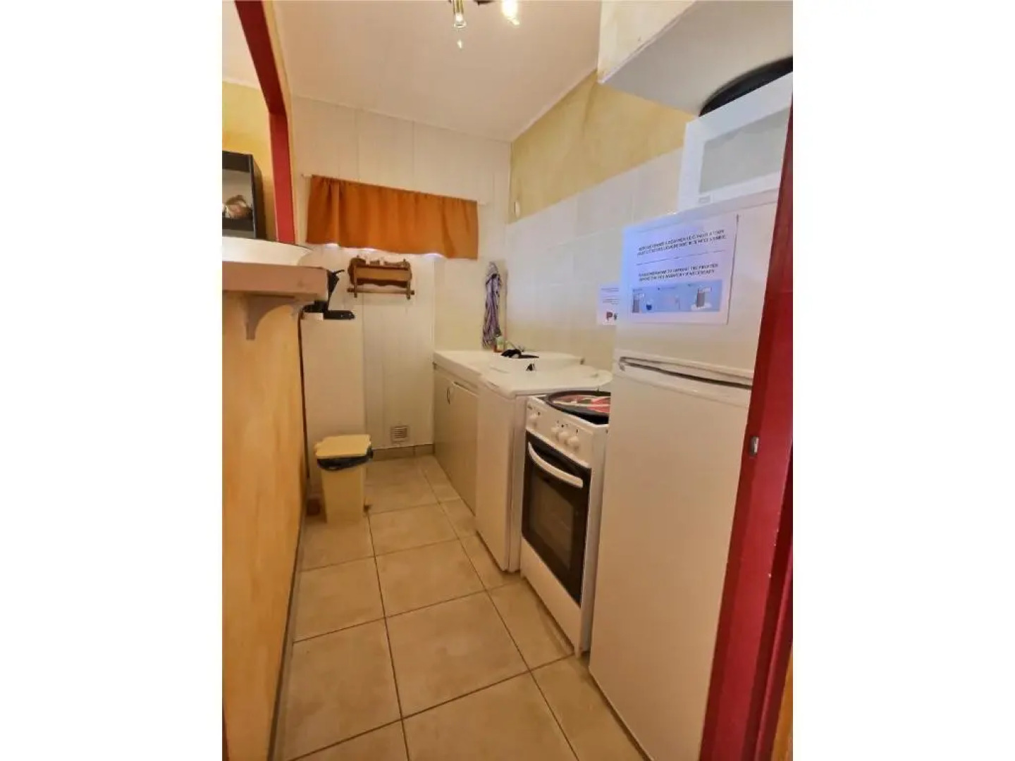 Apartment on the sand with sea view in Valras-Plage for 5 people