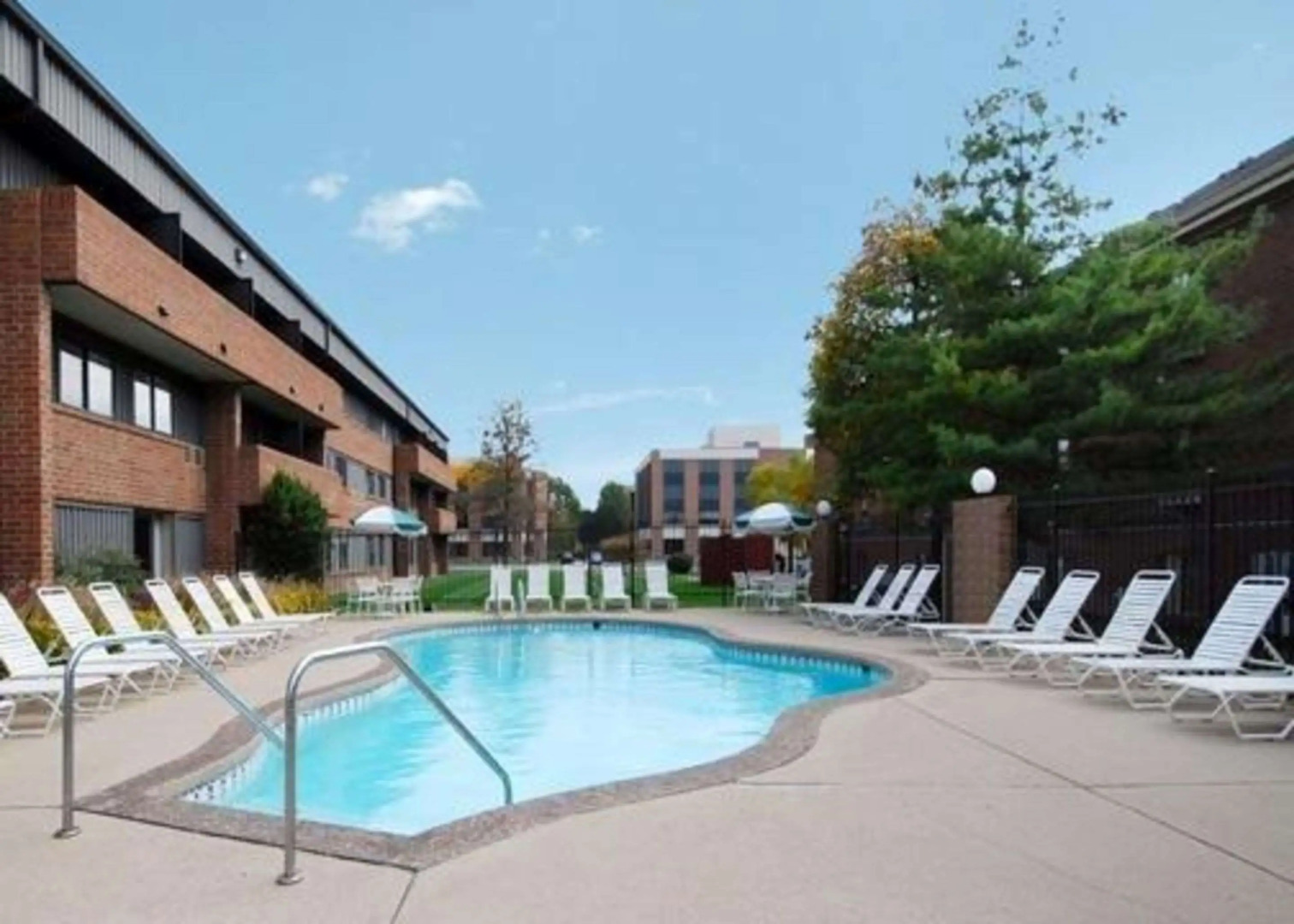 Comfort Inn & Suites Indianapolis Northwest - College Park