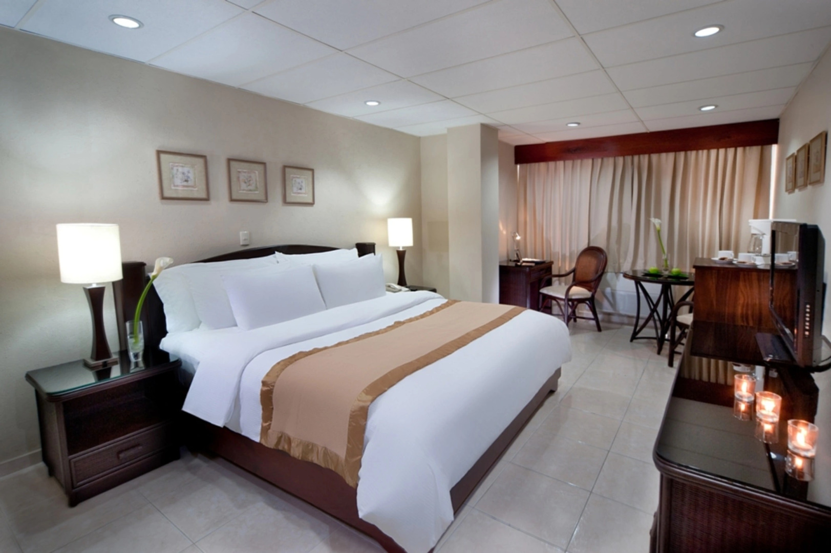 Centro Plaza Hodelpa