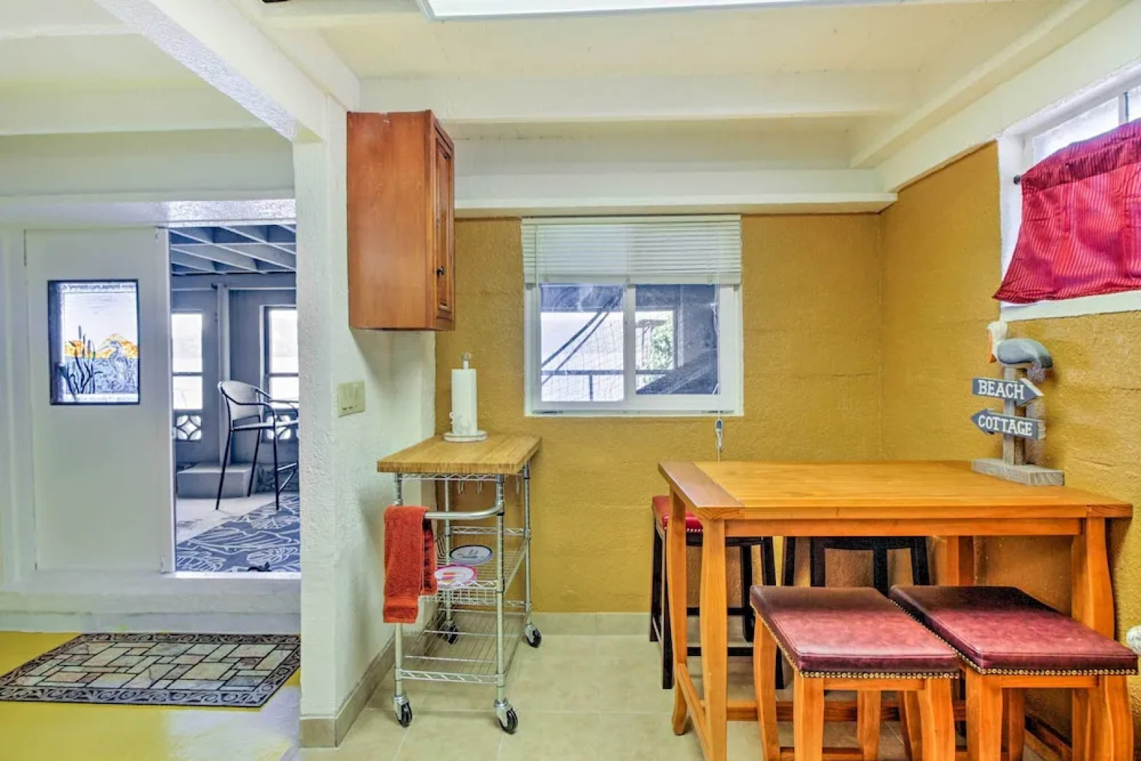 Lakefront Retreat w/ Dock, Paddle Boards & Kayaks!