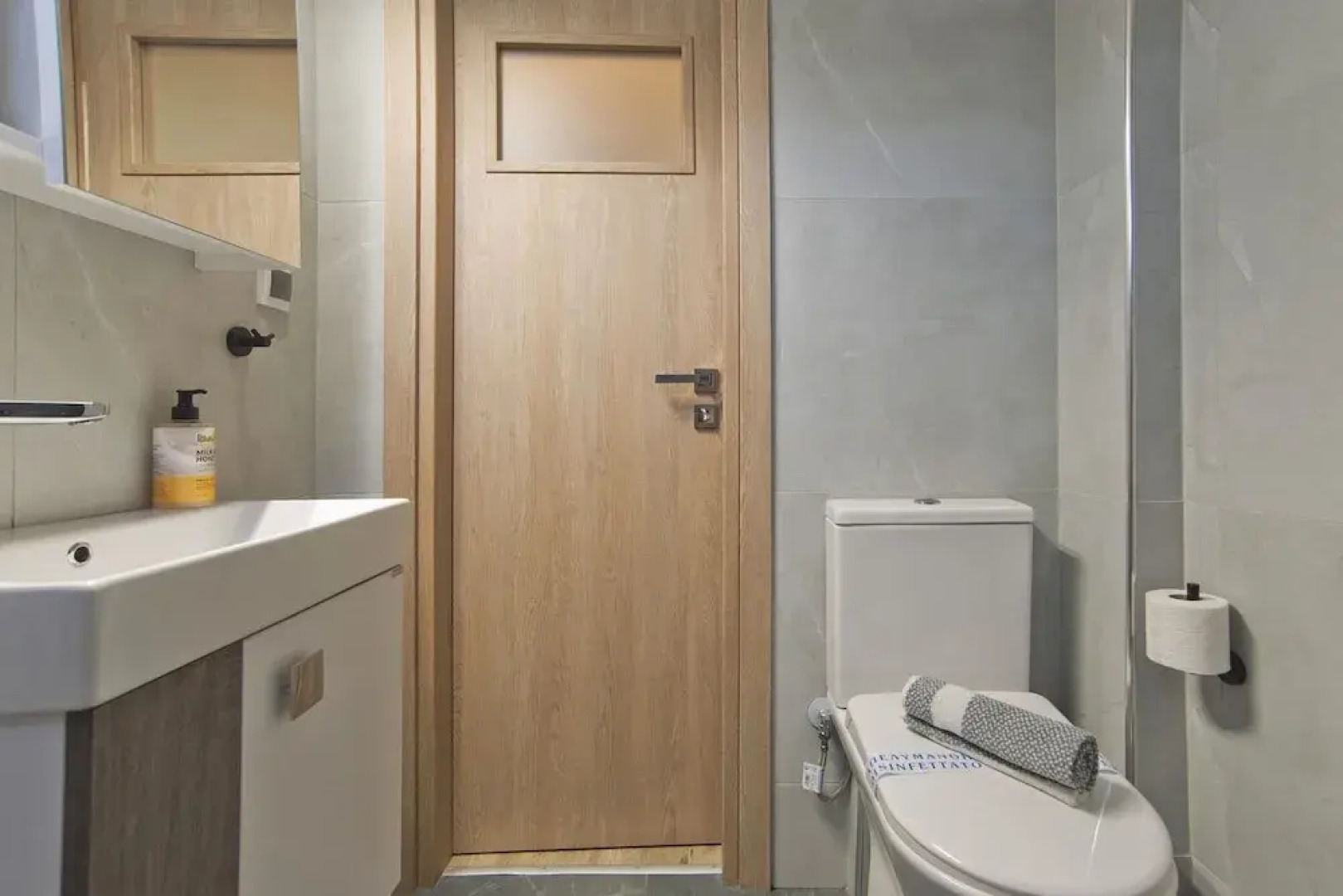 Ellie s Home in Moschato