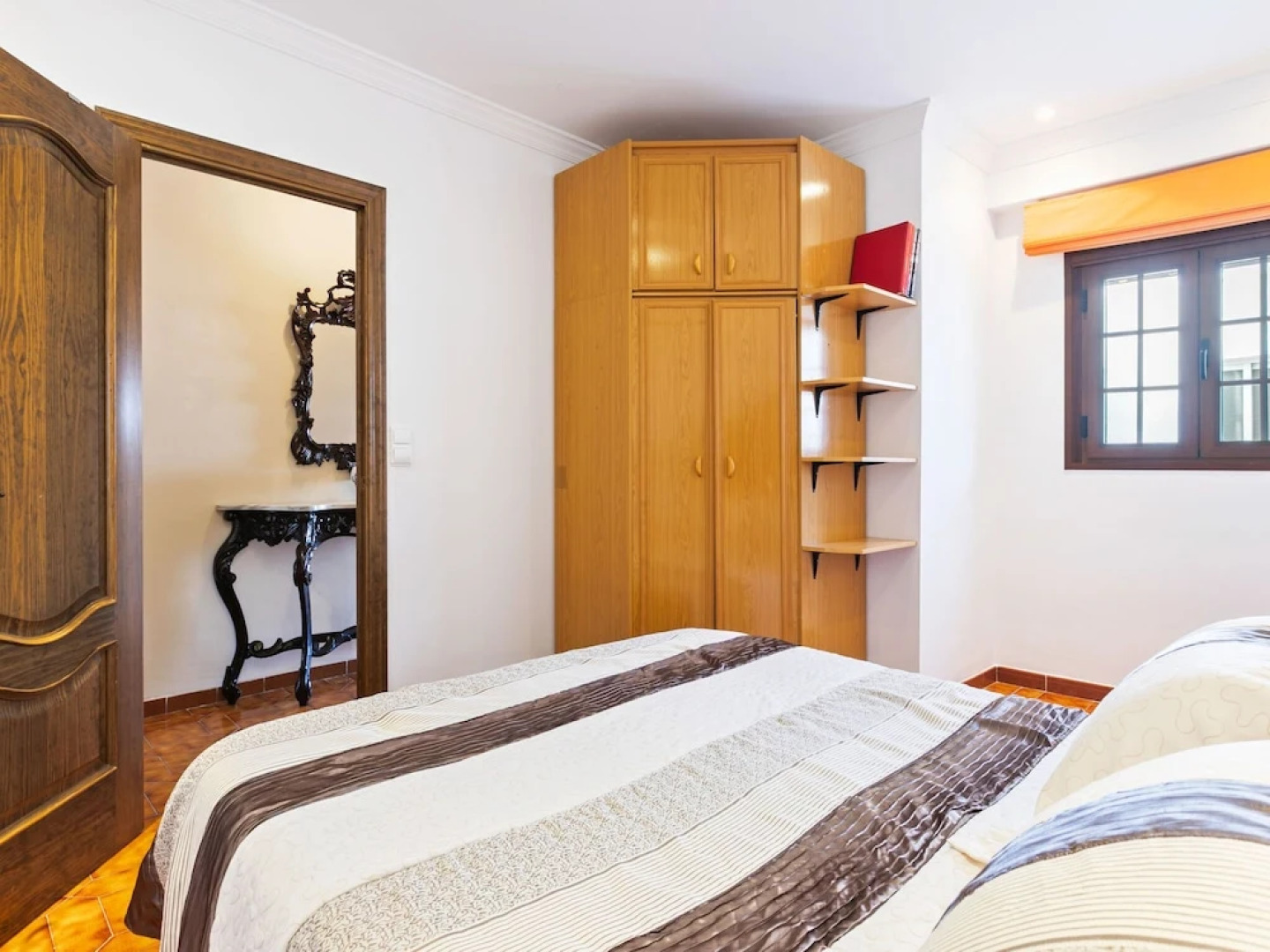 Voguish Holiday Home in Arriate With Terrace