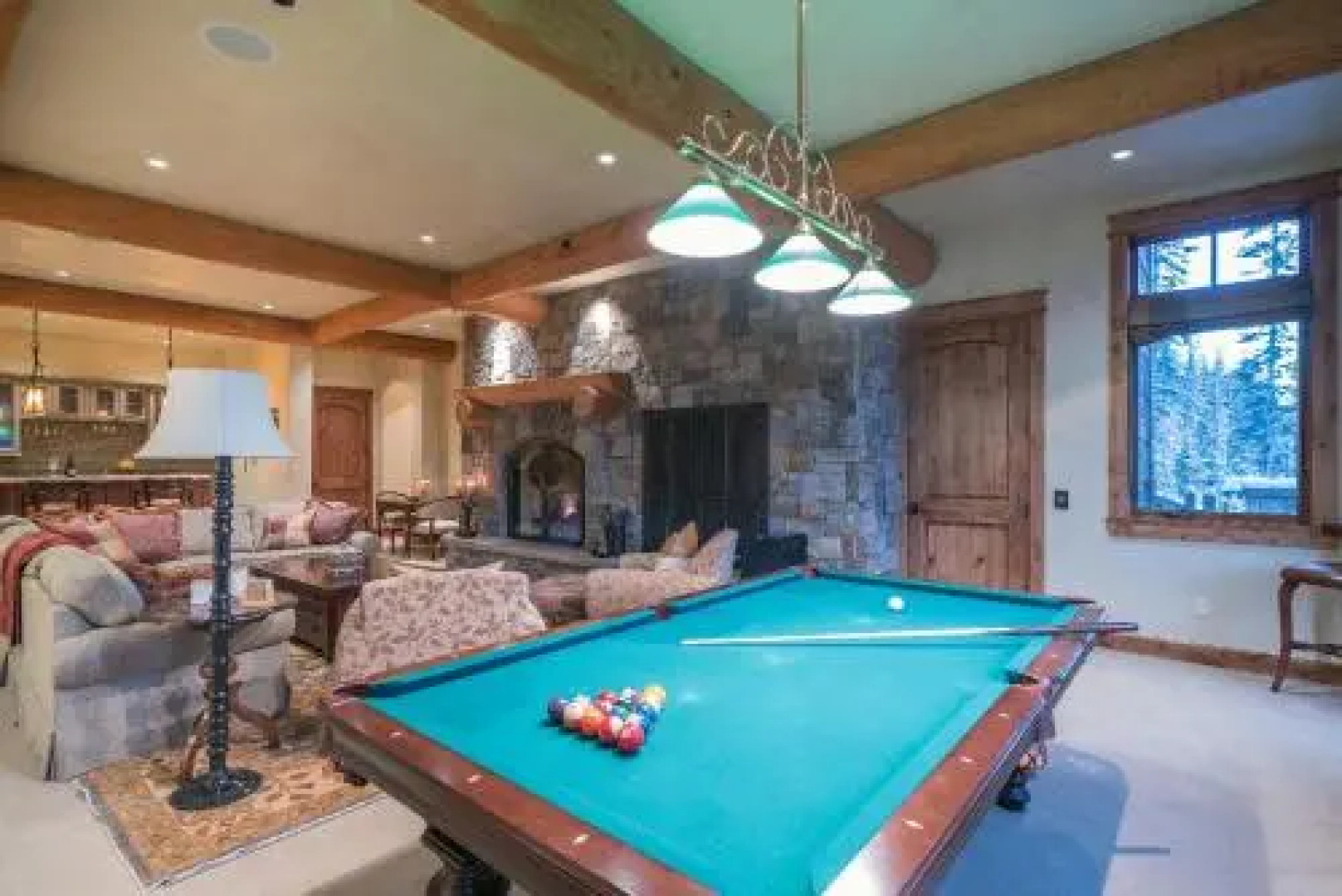 Autumn Ridge - 11 Br Home