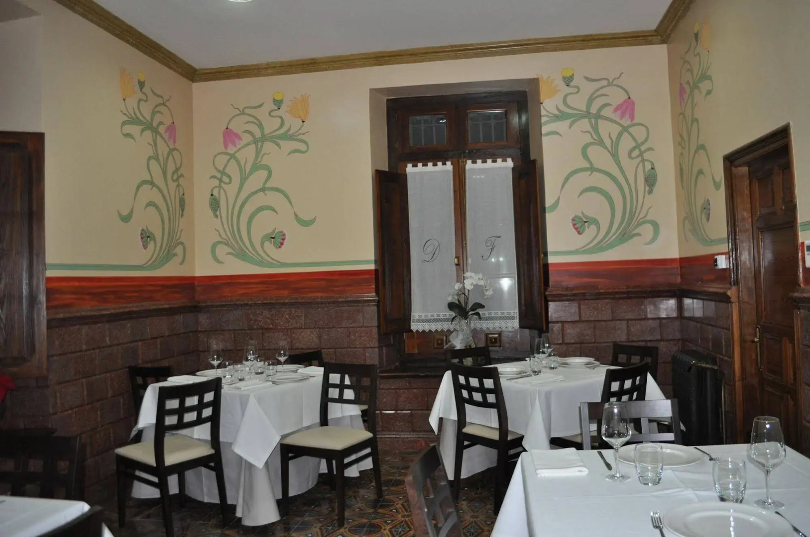 Don Felix Hotel y Restaurante