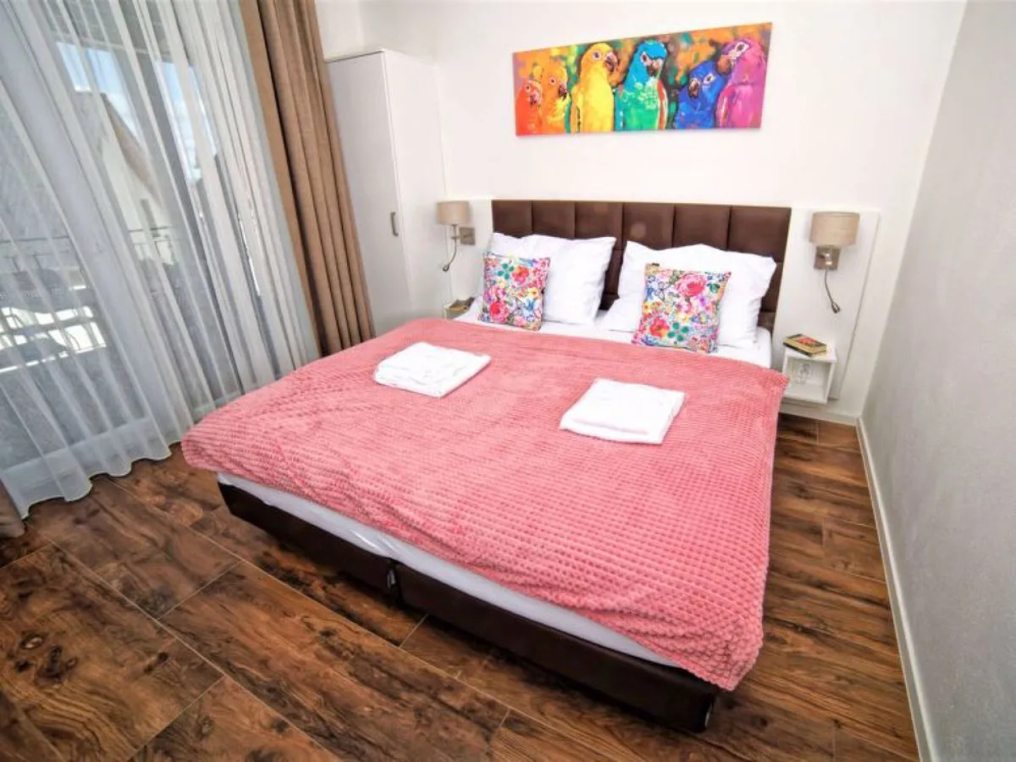 Lakeside Village 27582