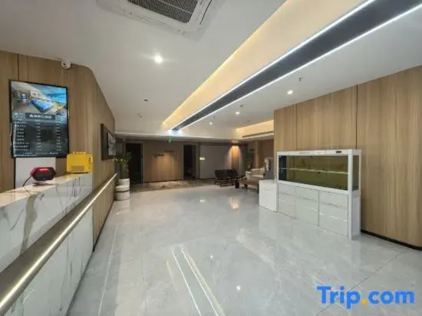 Xinhai Holiday Hotel