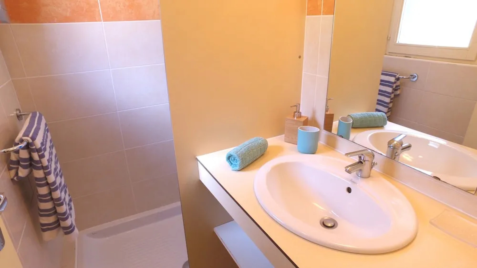 VVF Château sur la Vienne Lac de Vassivière, Nedde