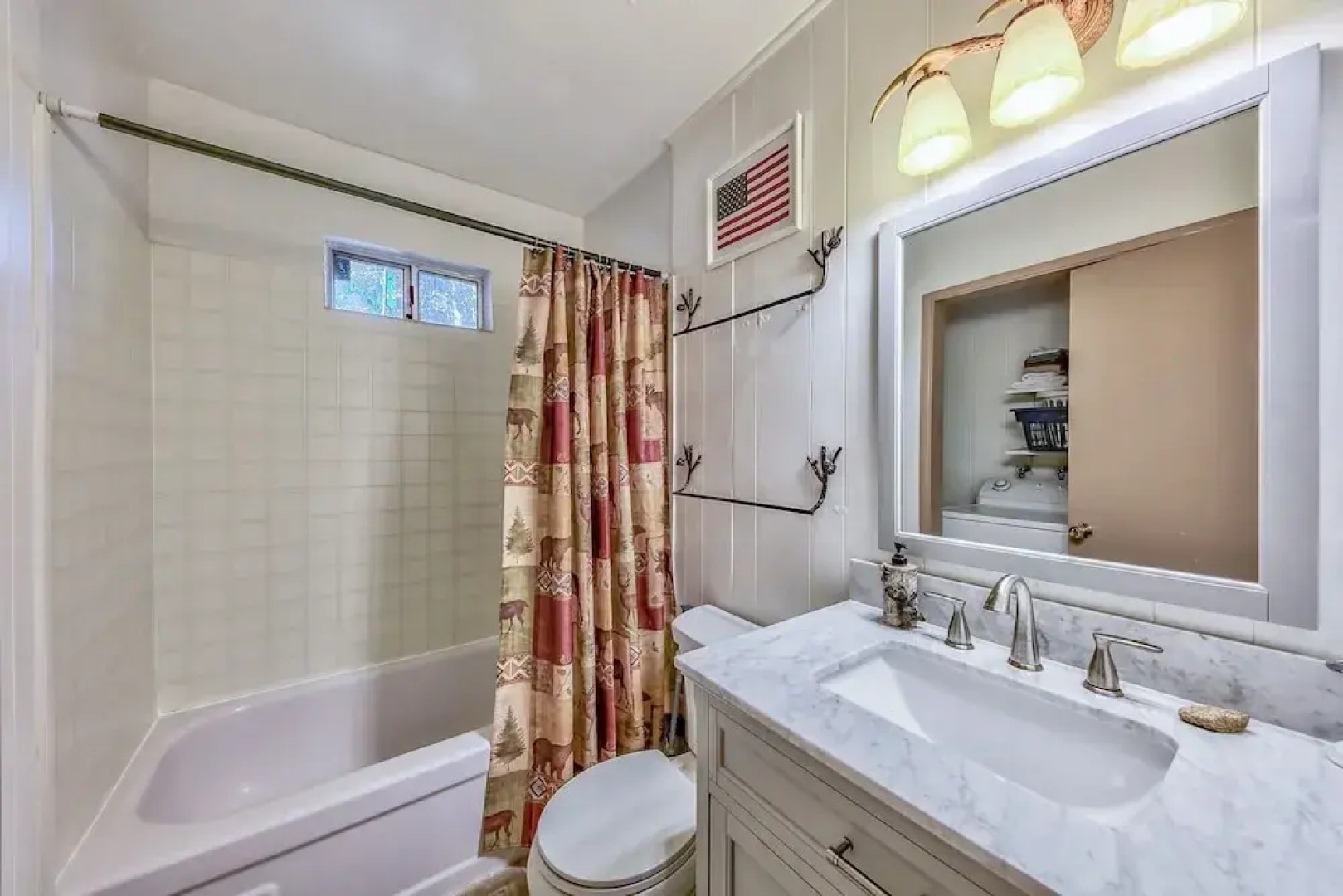 1625a Atroari 3 Bedroom Chalet by RedAwning