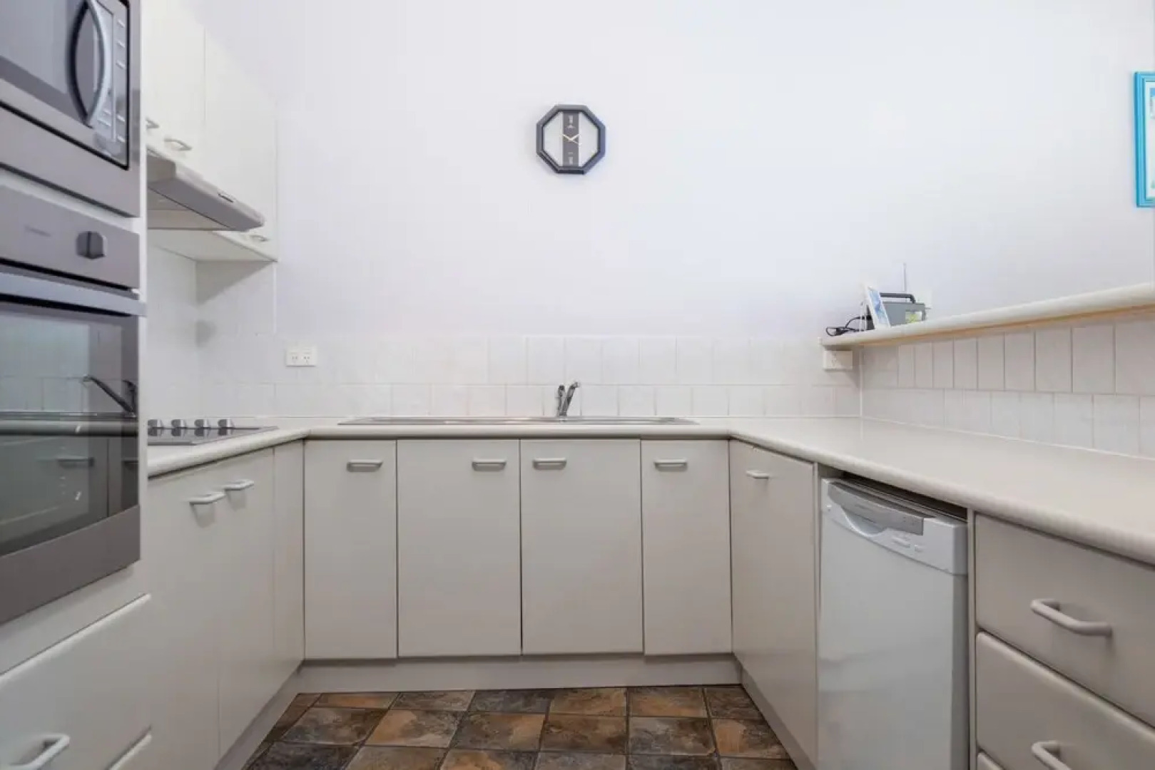 Retreat Beside The Beach - Unit One