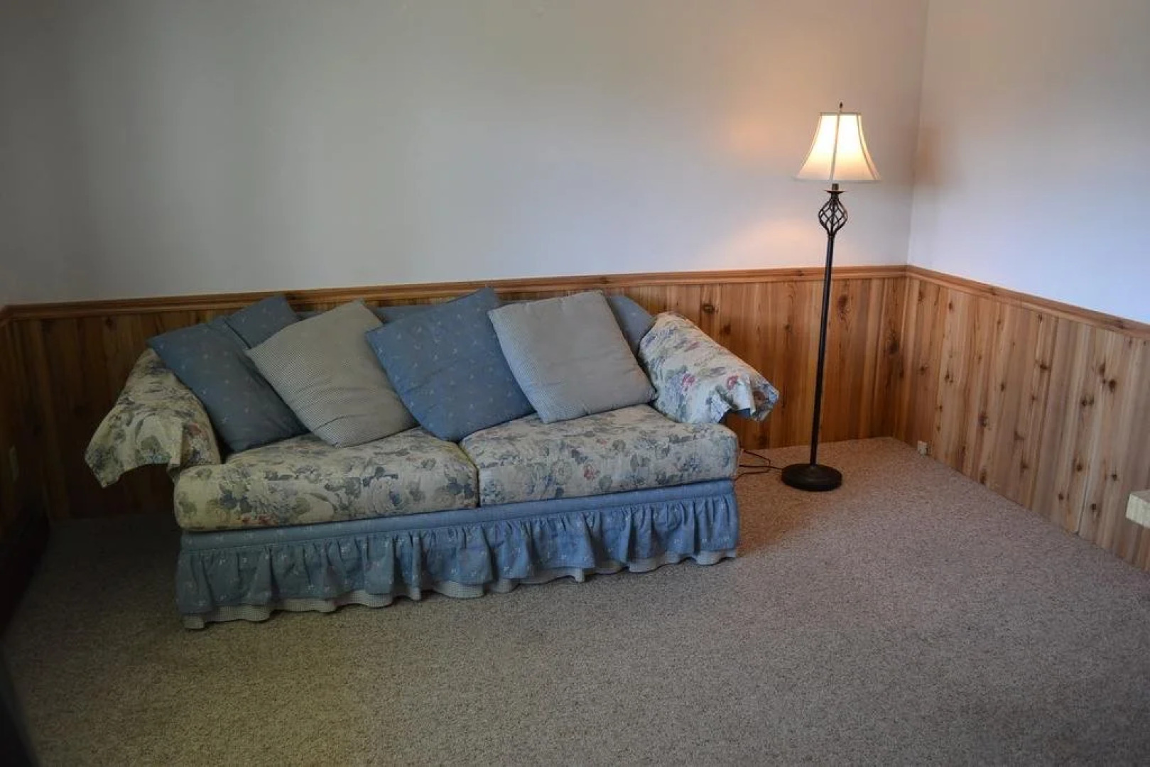 Pioneer Inn Downtown