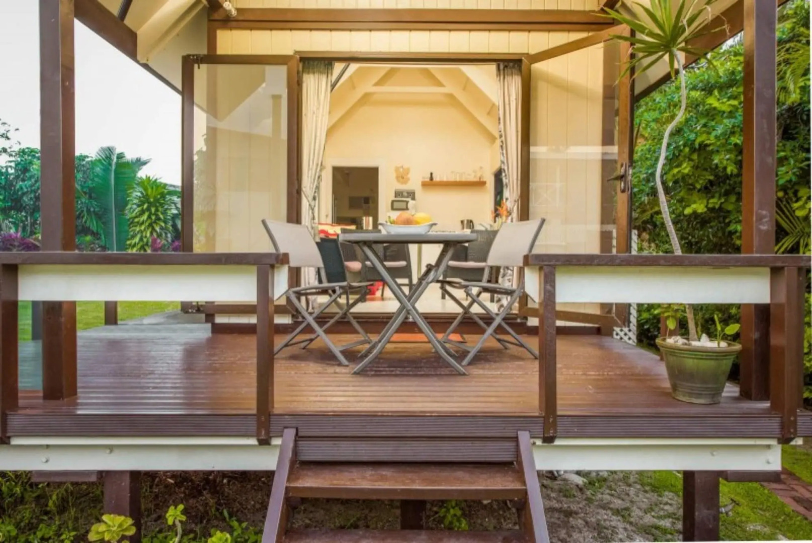 Cook Islands Holiday Villas Blackrock