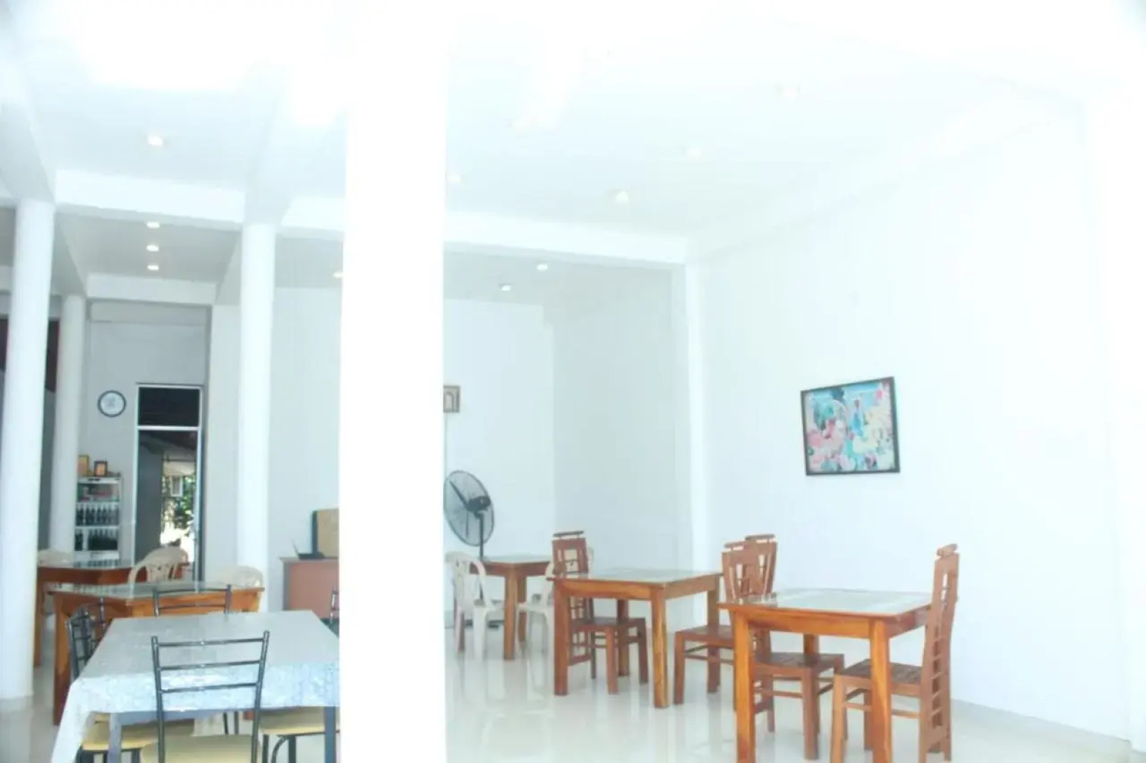 Thirasara Holiday Inn