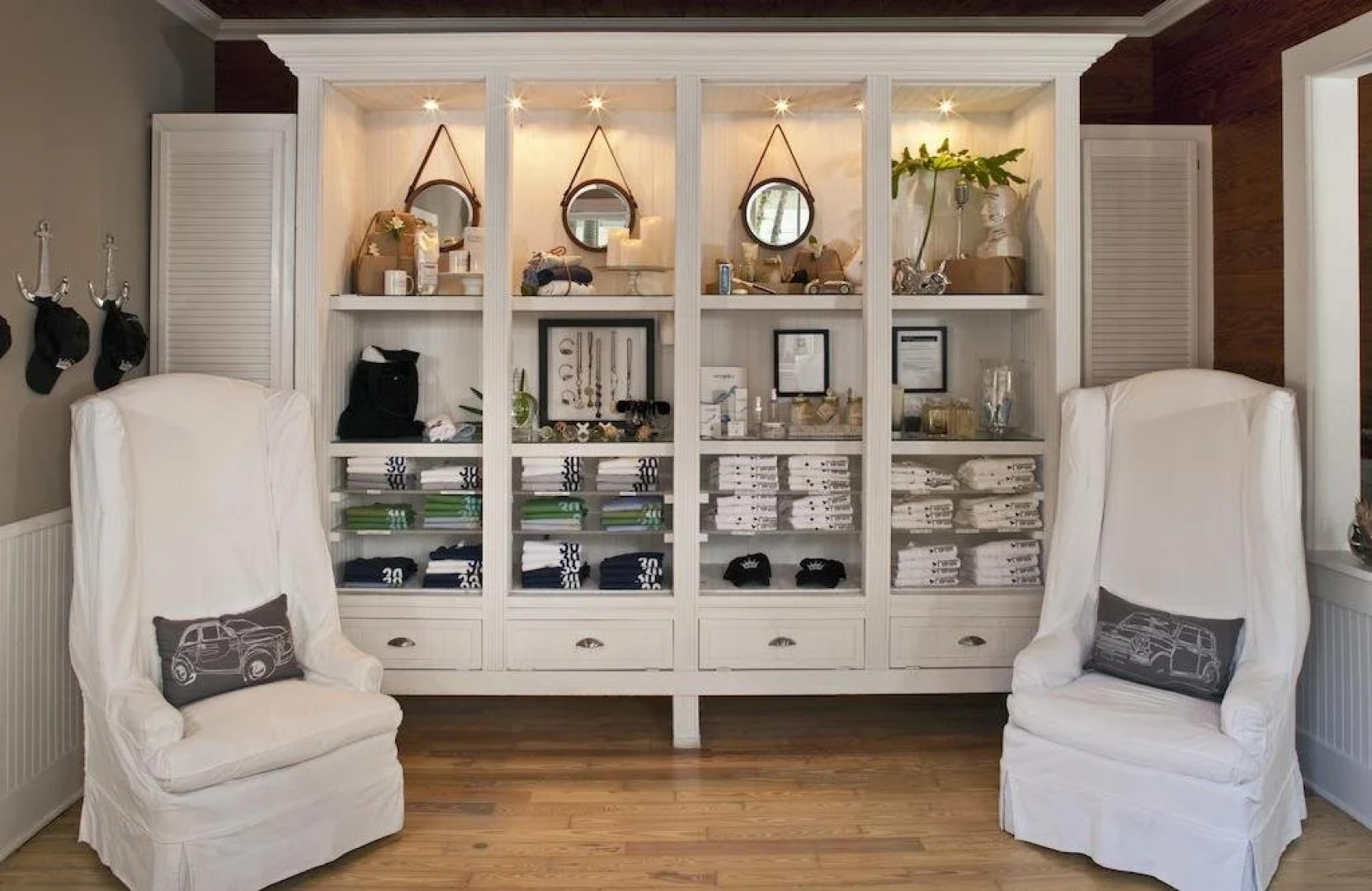 Alexander's Guesthouse - Adults Only