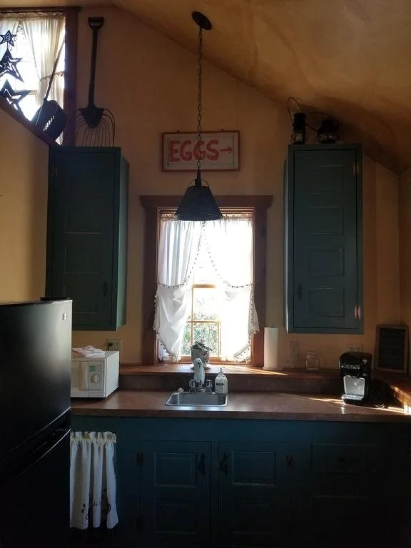 Living Spring Farm Bed and Breakfast