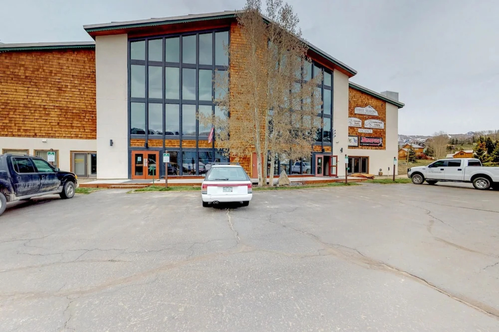 Three Seasons Condominiums