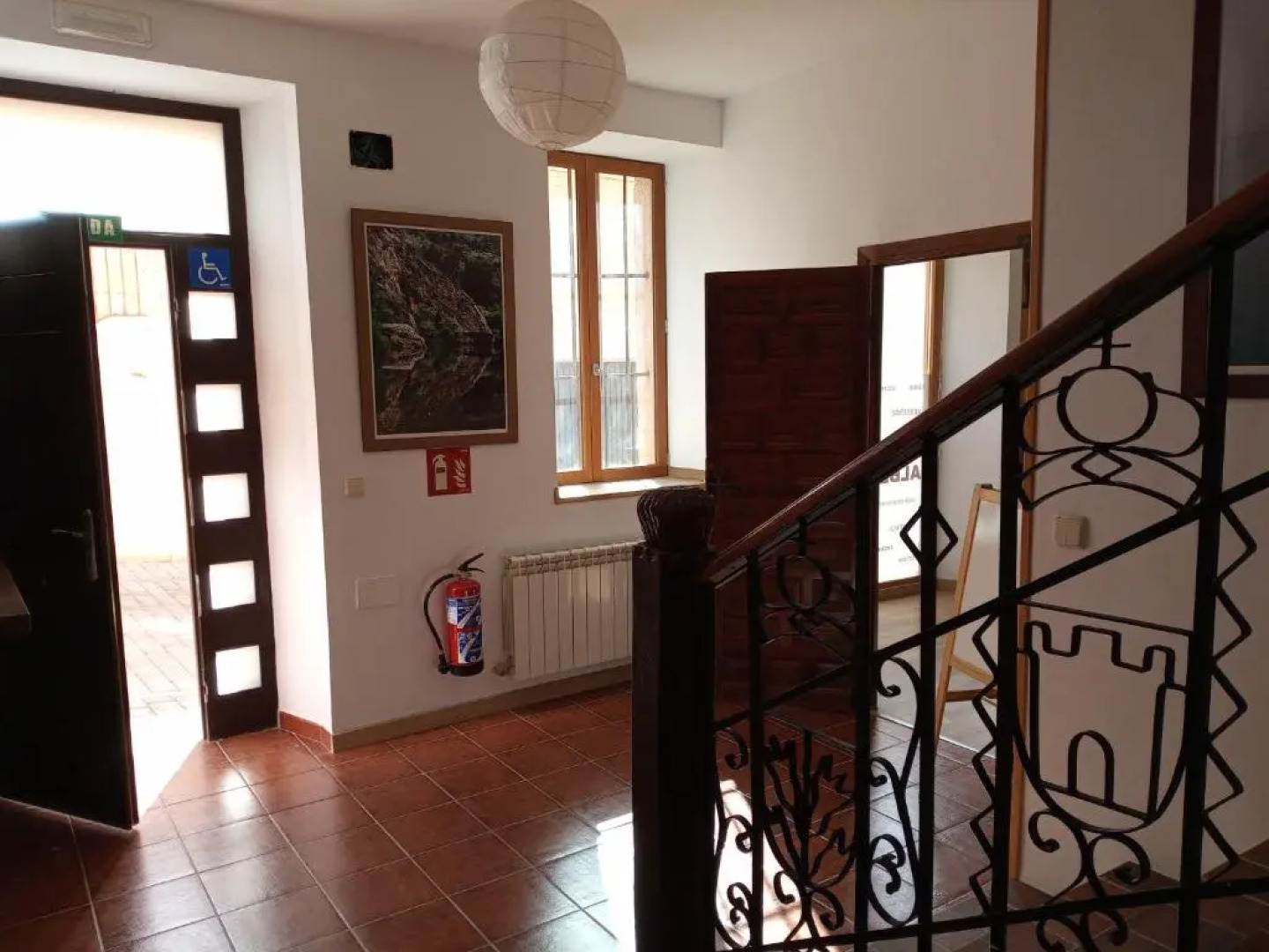 Albergue Fresno de Cantespino - La Tormenta