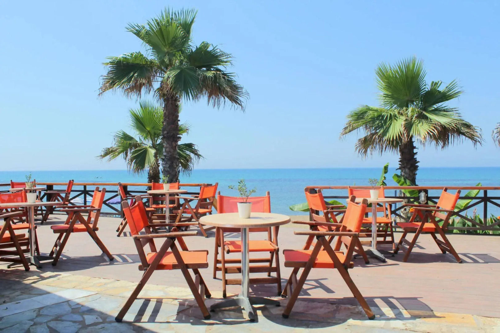 Ionion Beach Apartment Hotel