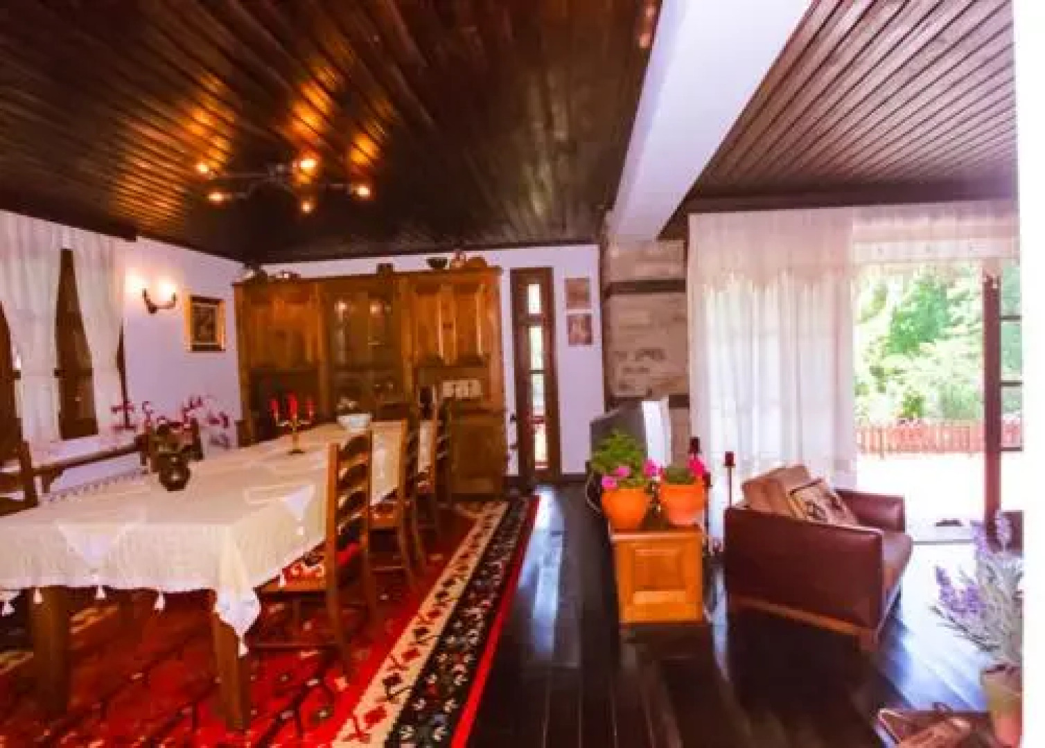 Sharlopova Boutique Guest House - Sauna & Hot Tub