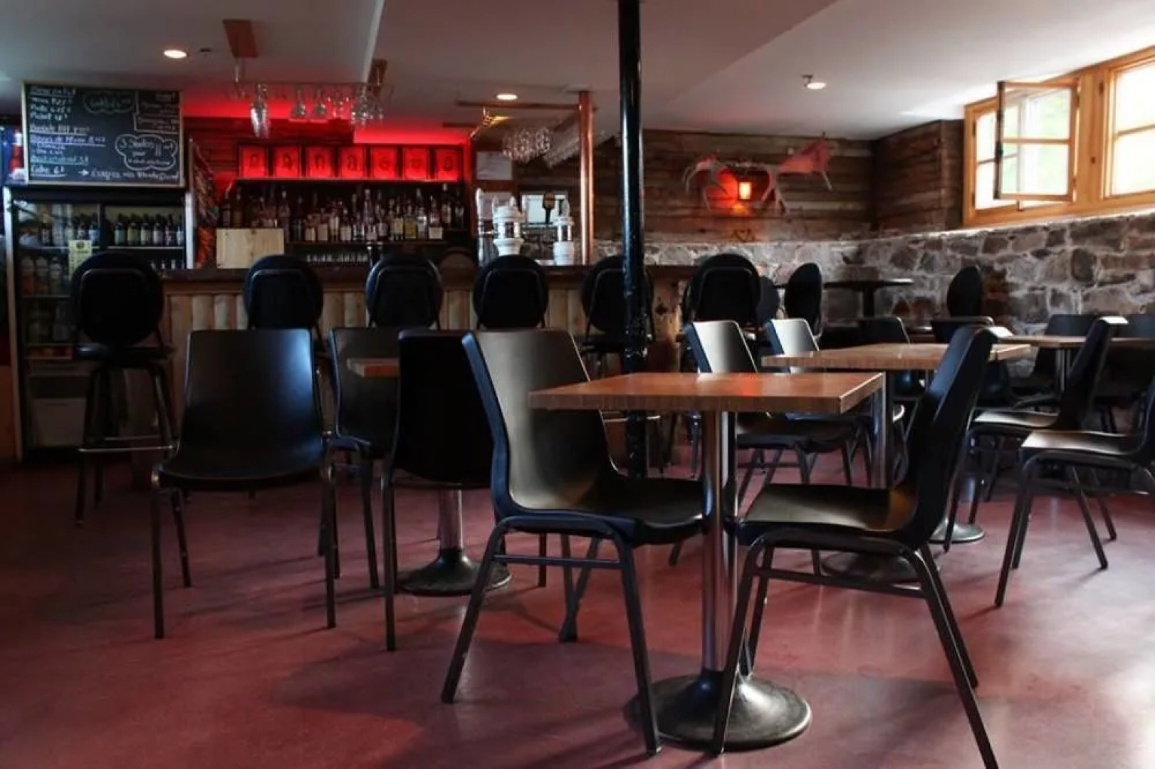 Auberge jeunesse de Saguenay - La Maison Price