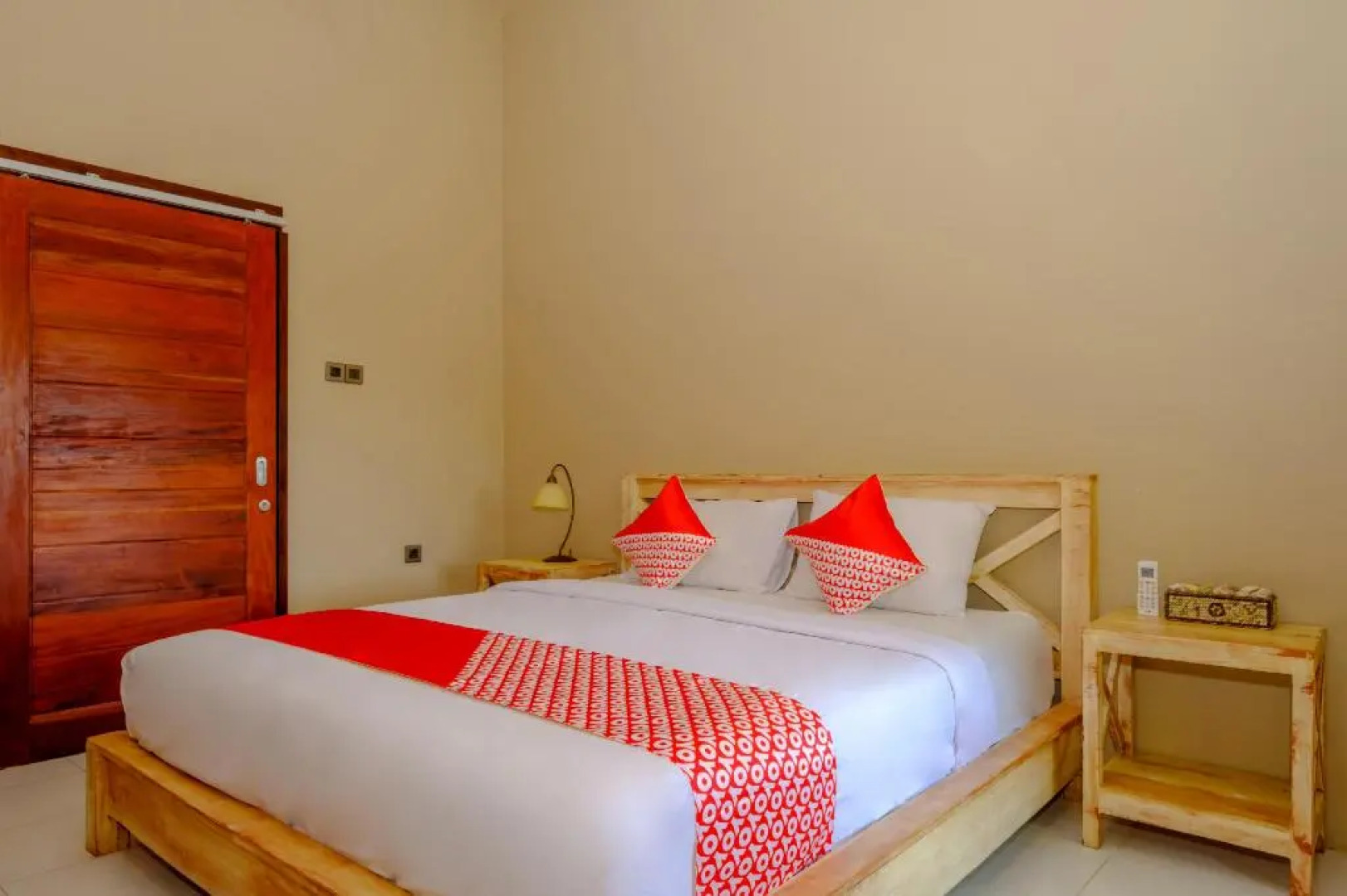 Oyo 2823 Artati Bungalows And Restaurant