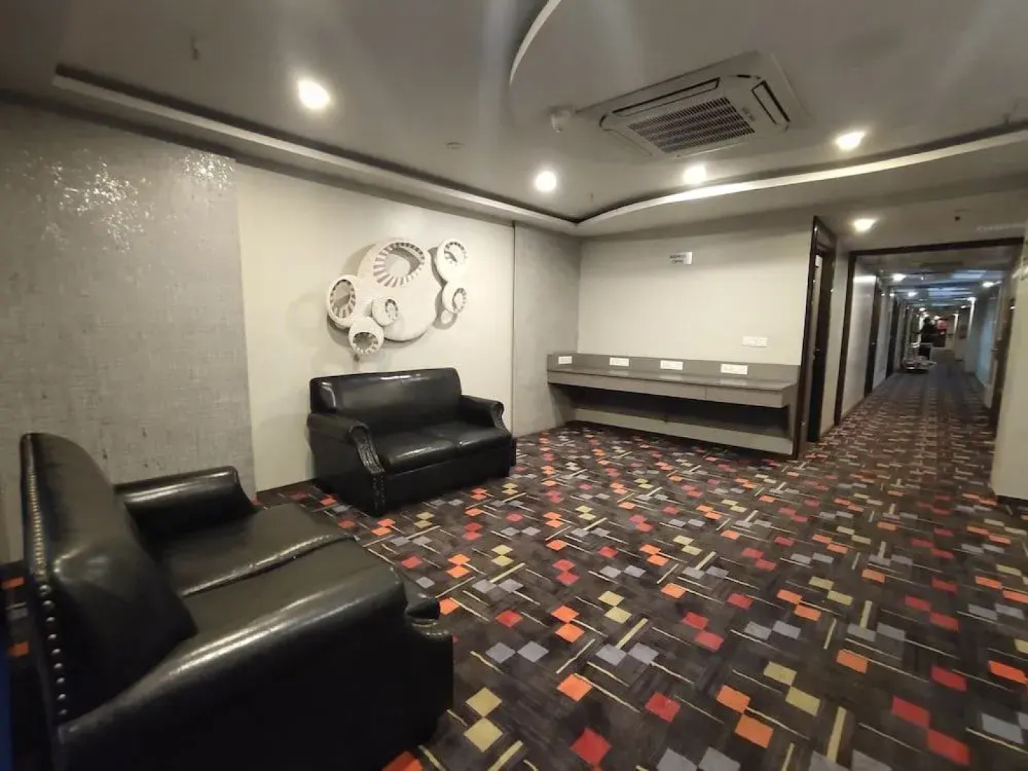 Regenta Inn Vadodara