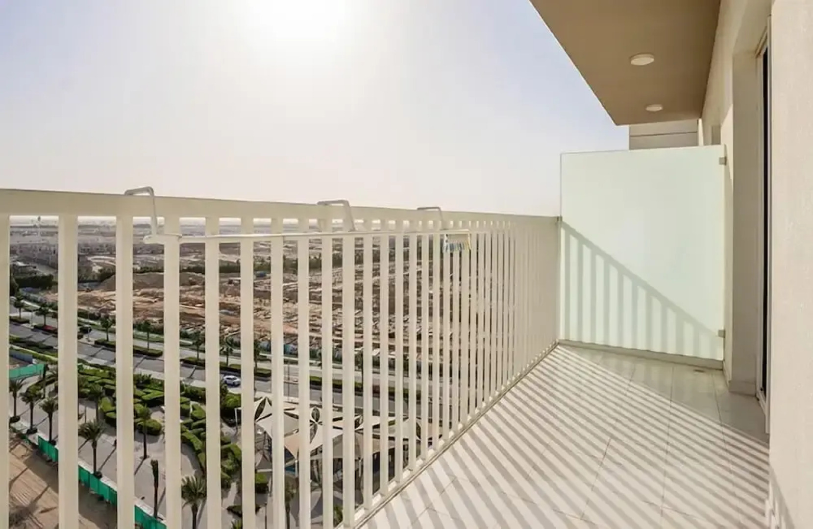 Elegant 2BRApt In Damac Hills 2