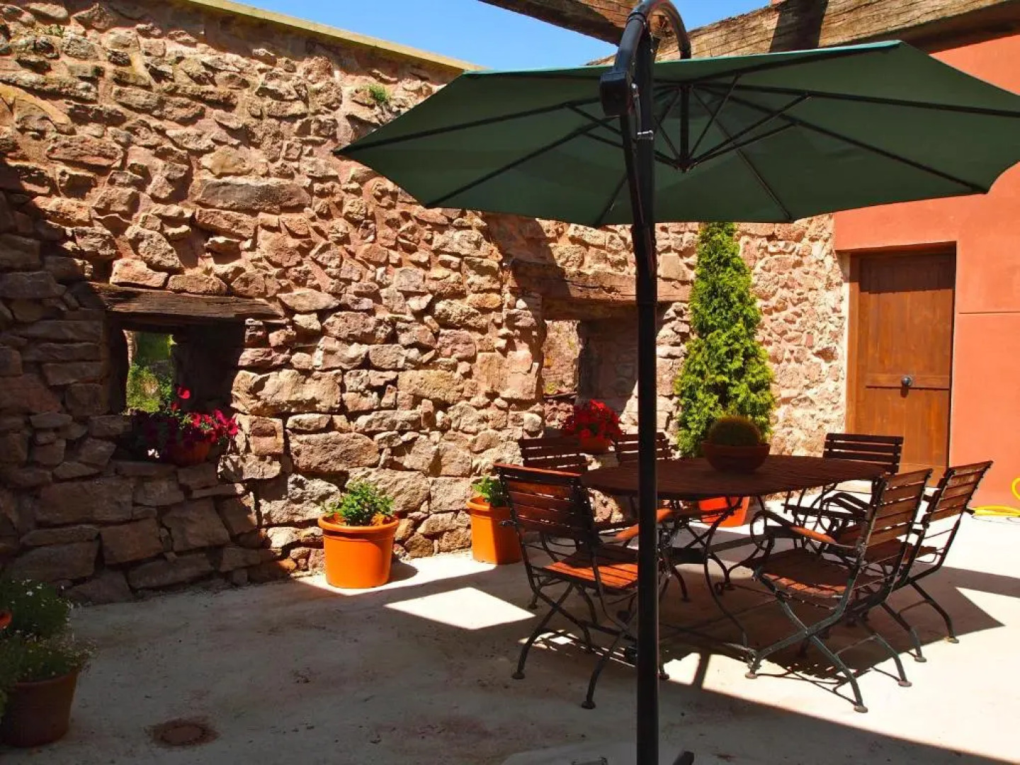 Posada Real LA ALMAZUELA