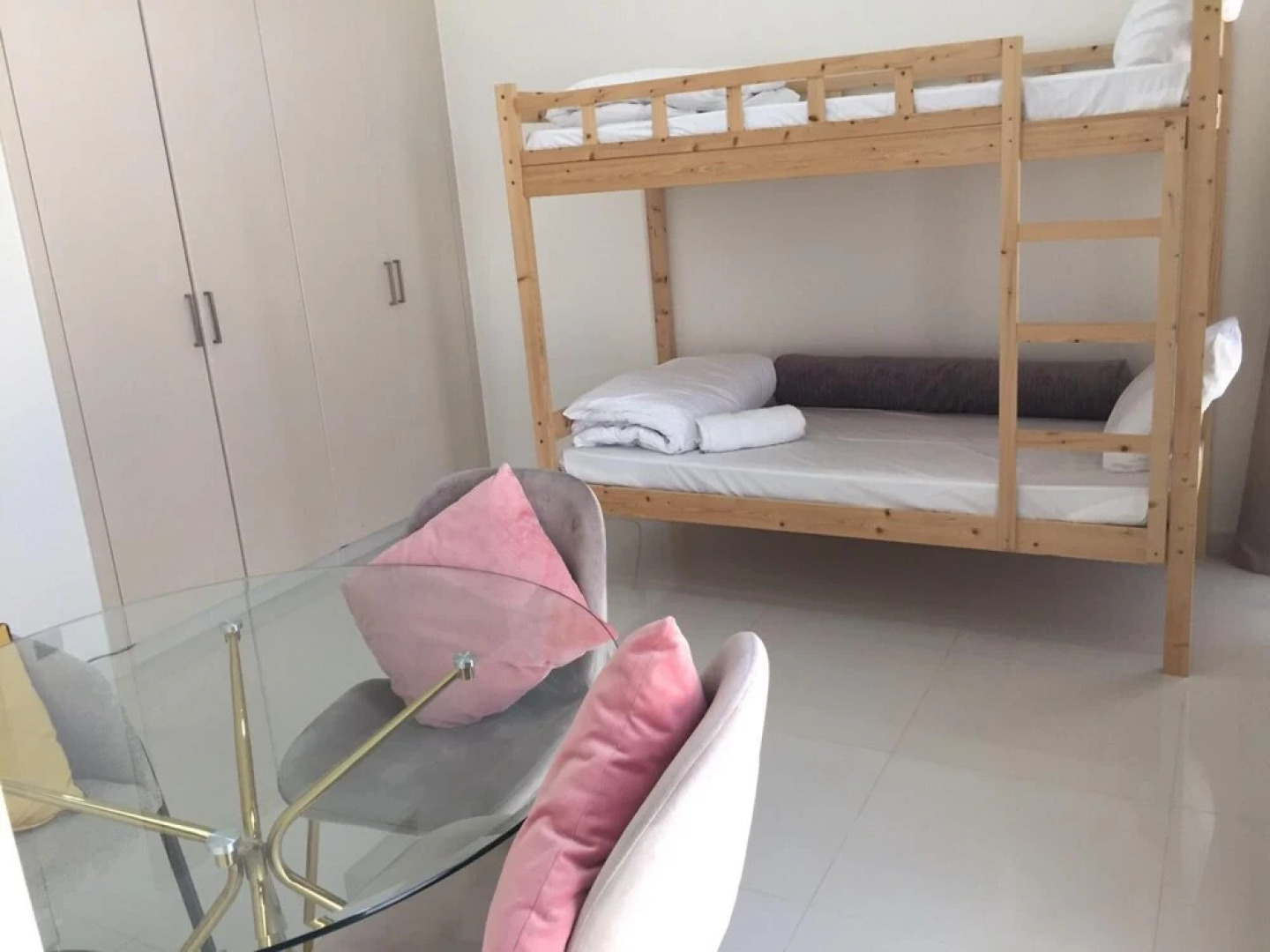 5 BR Villa With Pool Table