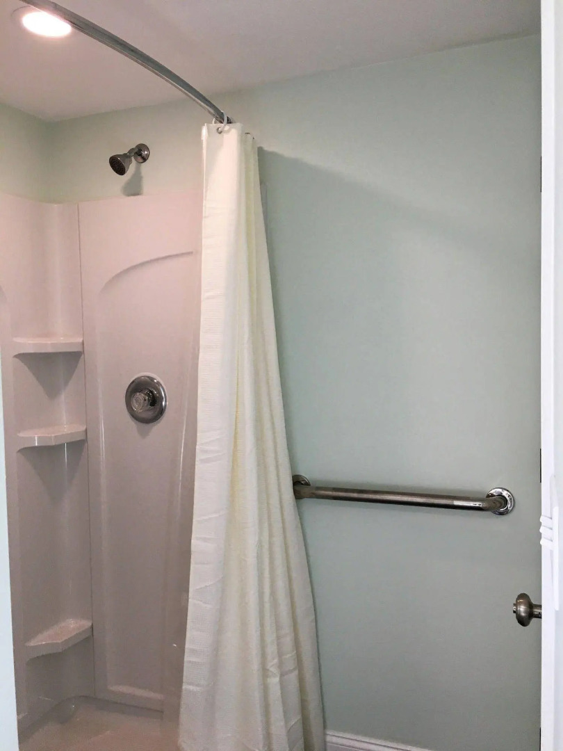 The Hyannis Star Motor Inn