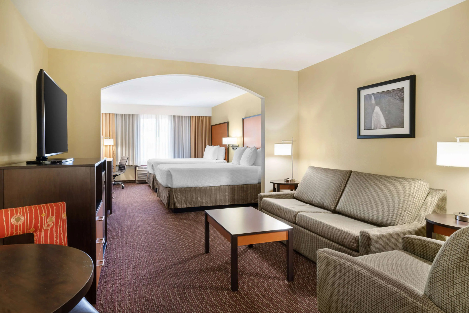 Best Western Cascade Inn & Suites