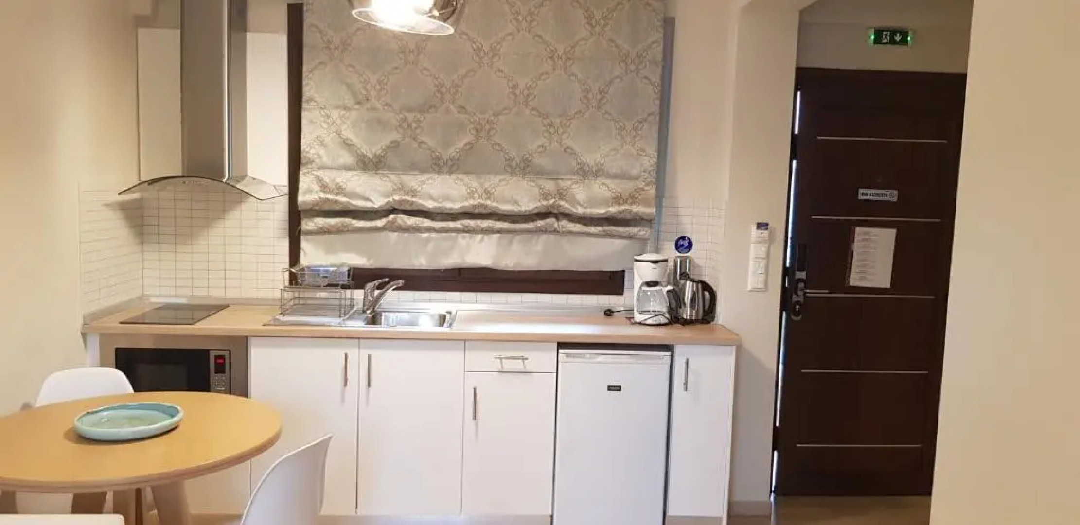 Hatzoudis Luxury Suites