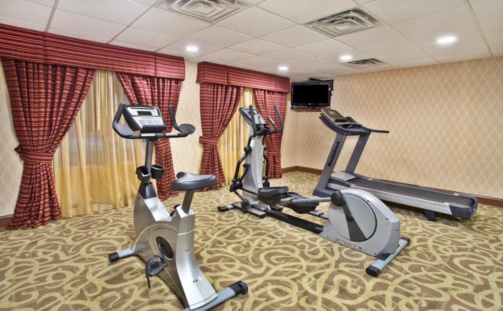 Holiday Inn Express Hotel & Suites Harrington-Dover area, DE by IHG