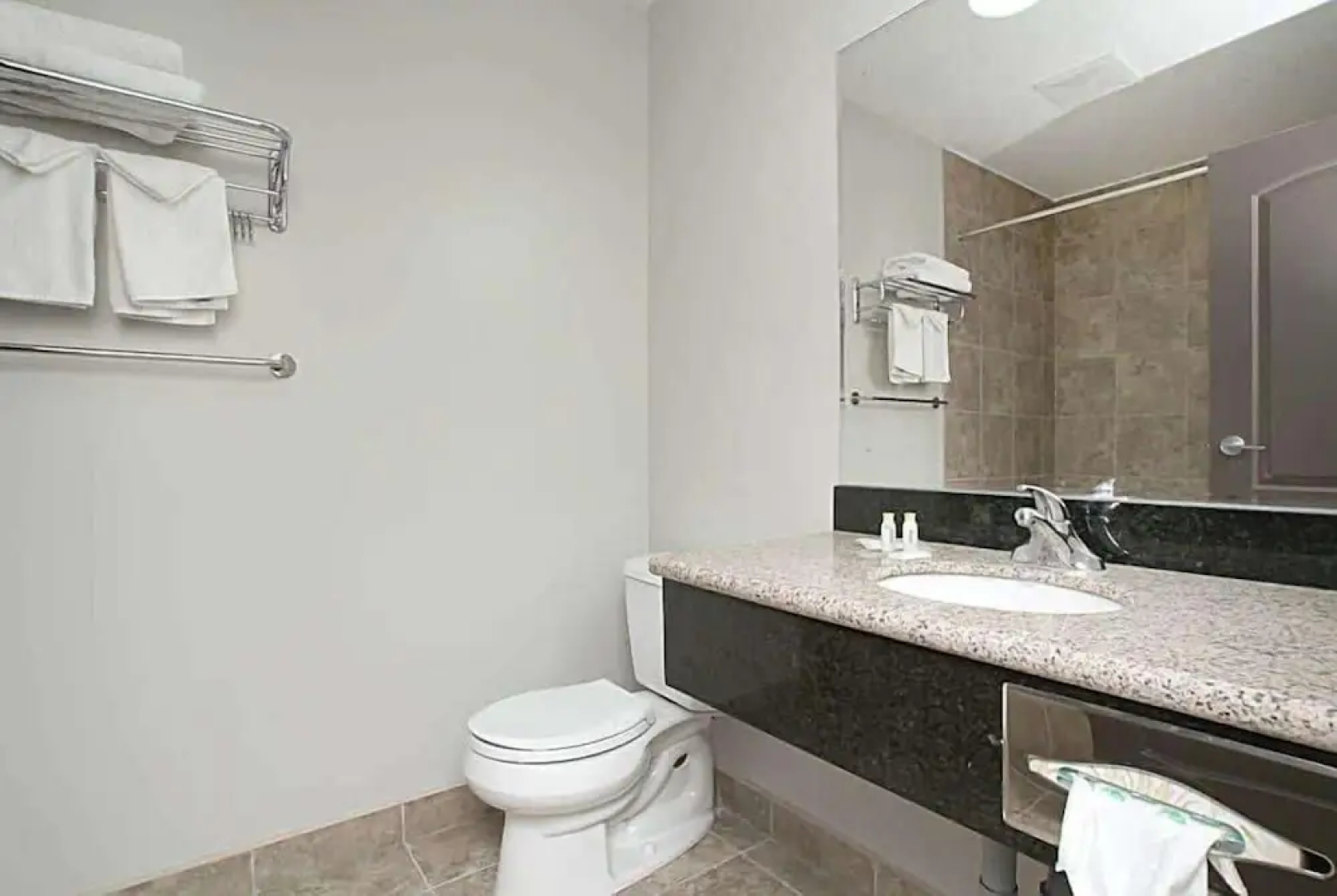 Alberta Inn And Suites