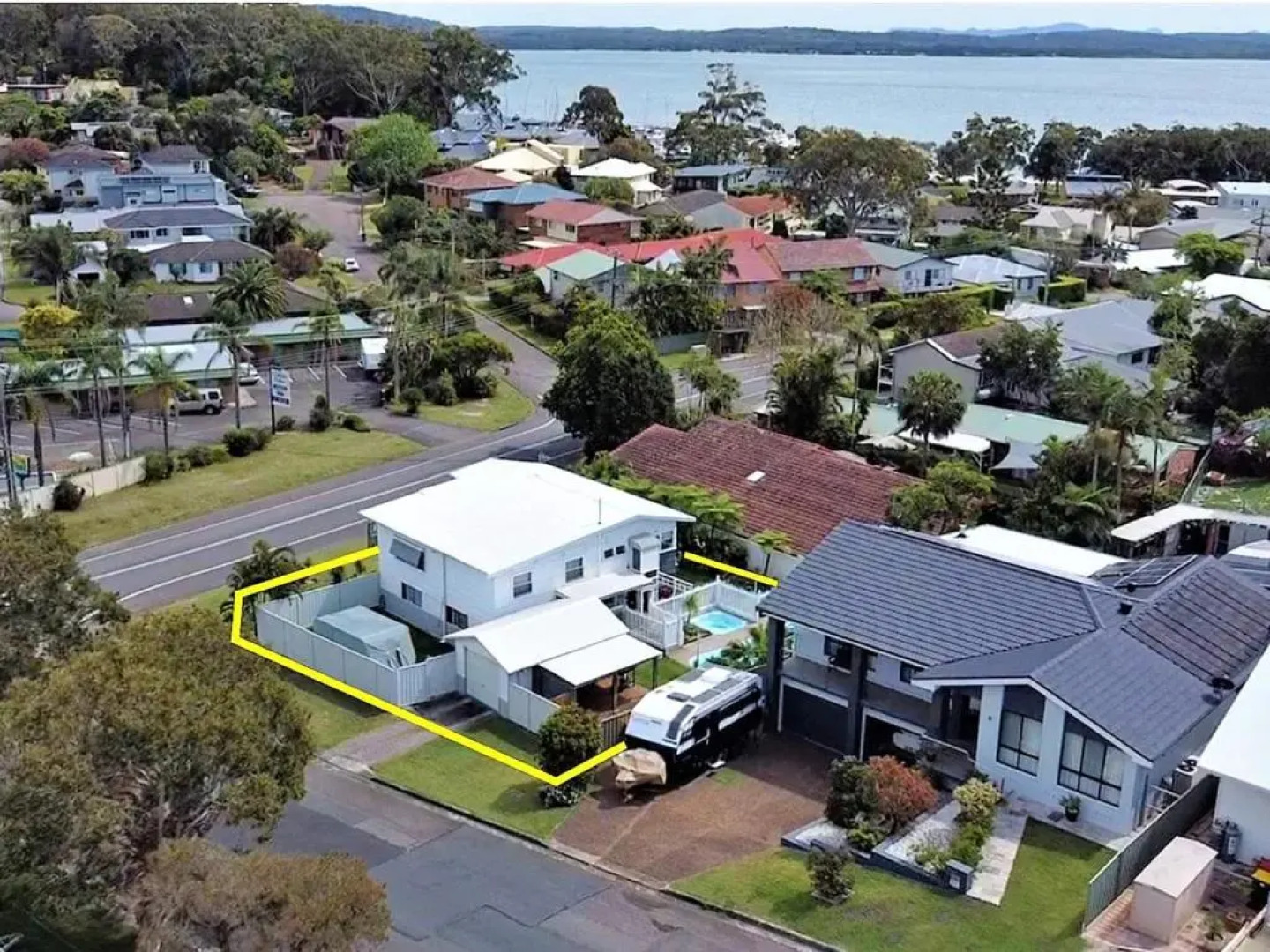 91 Sandy Point Road with Wifi Boat Parking and Air Con