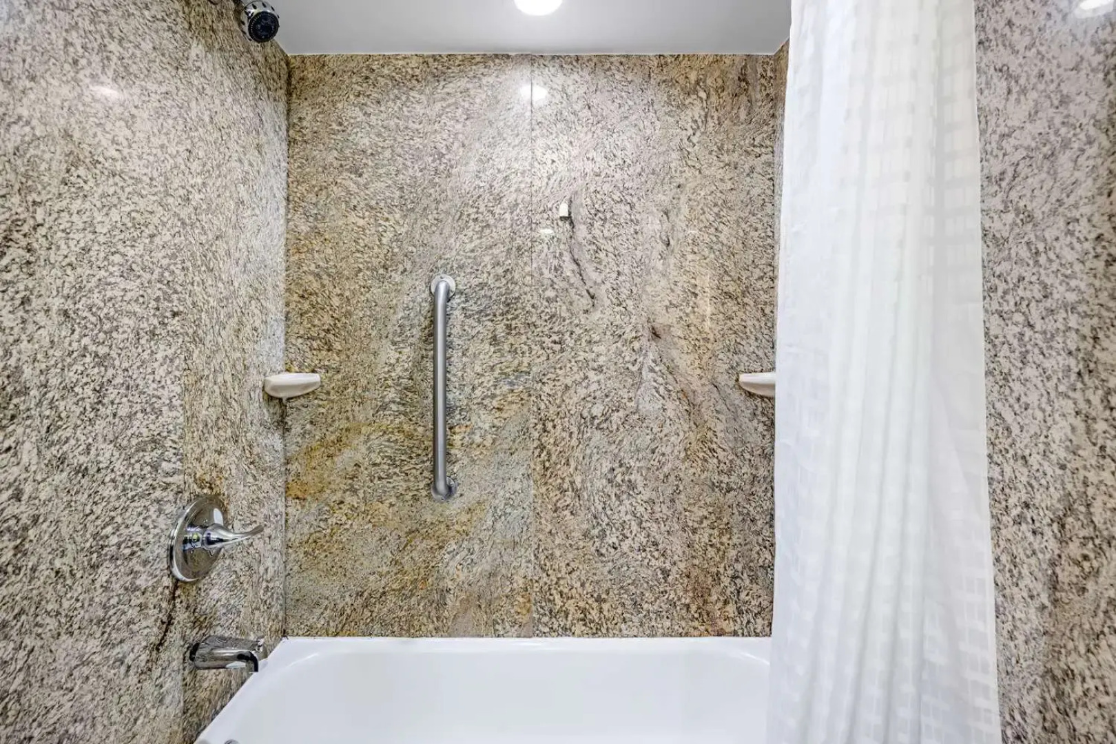 Quality Inn Clarksville - Exit 11