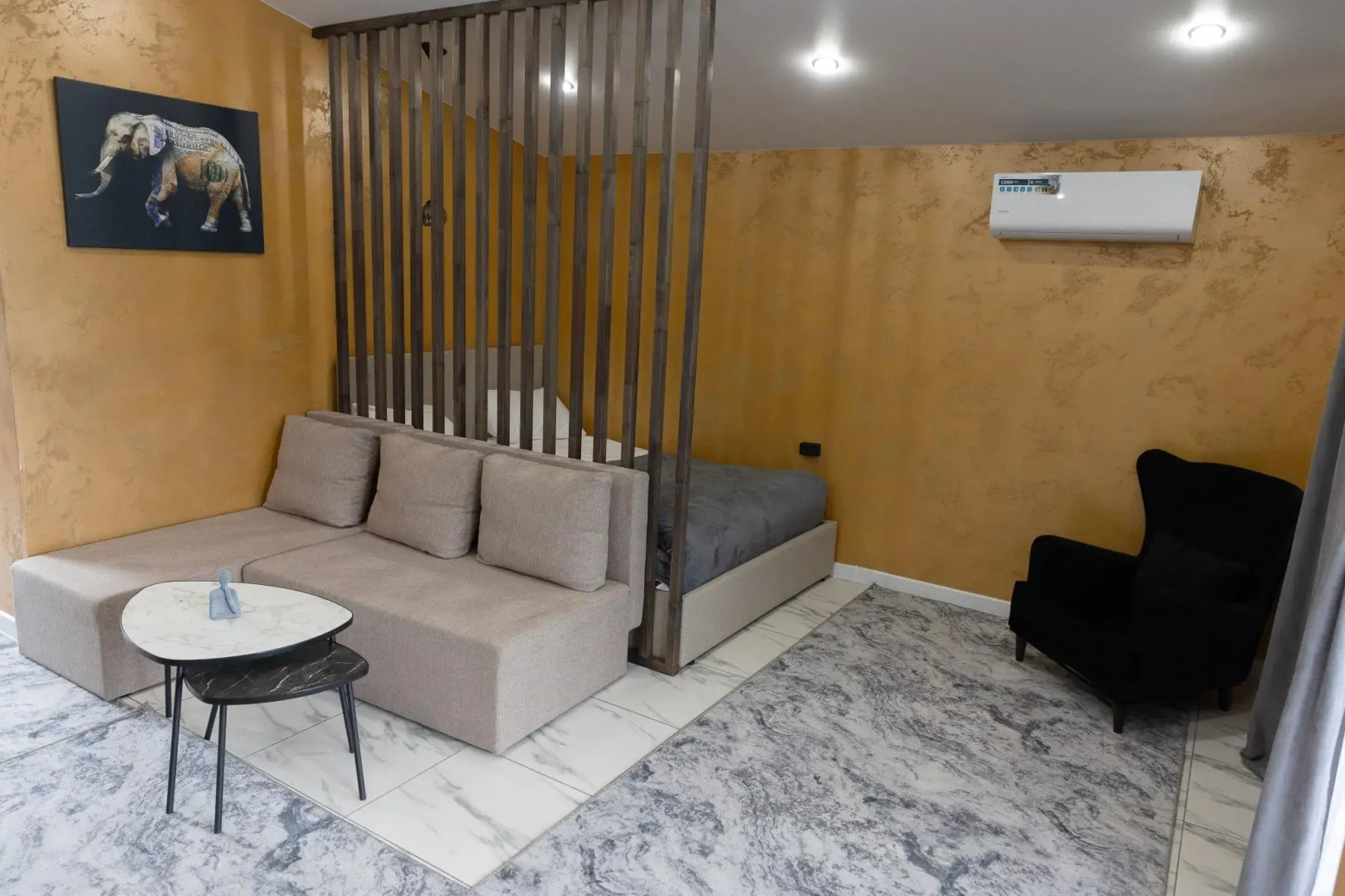 Отель Аура тополей