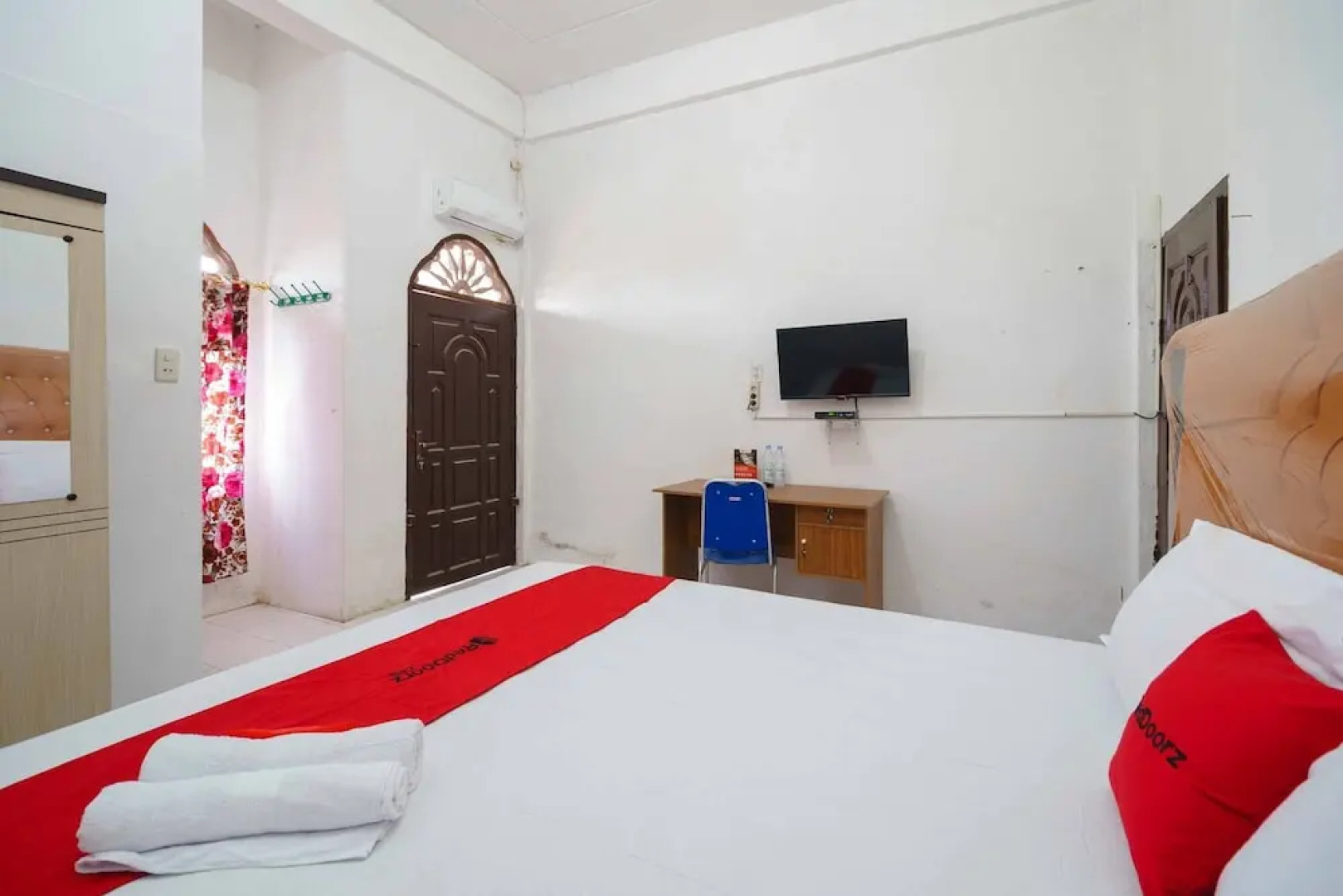 RedDoorz Syariah near Stasiun Kereta Api Kisaran