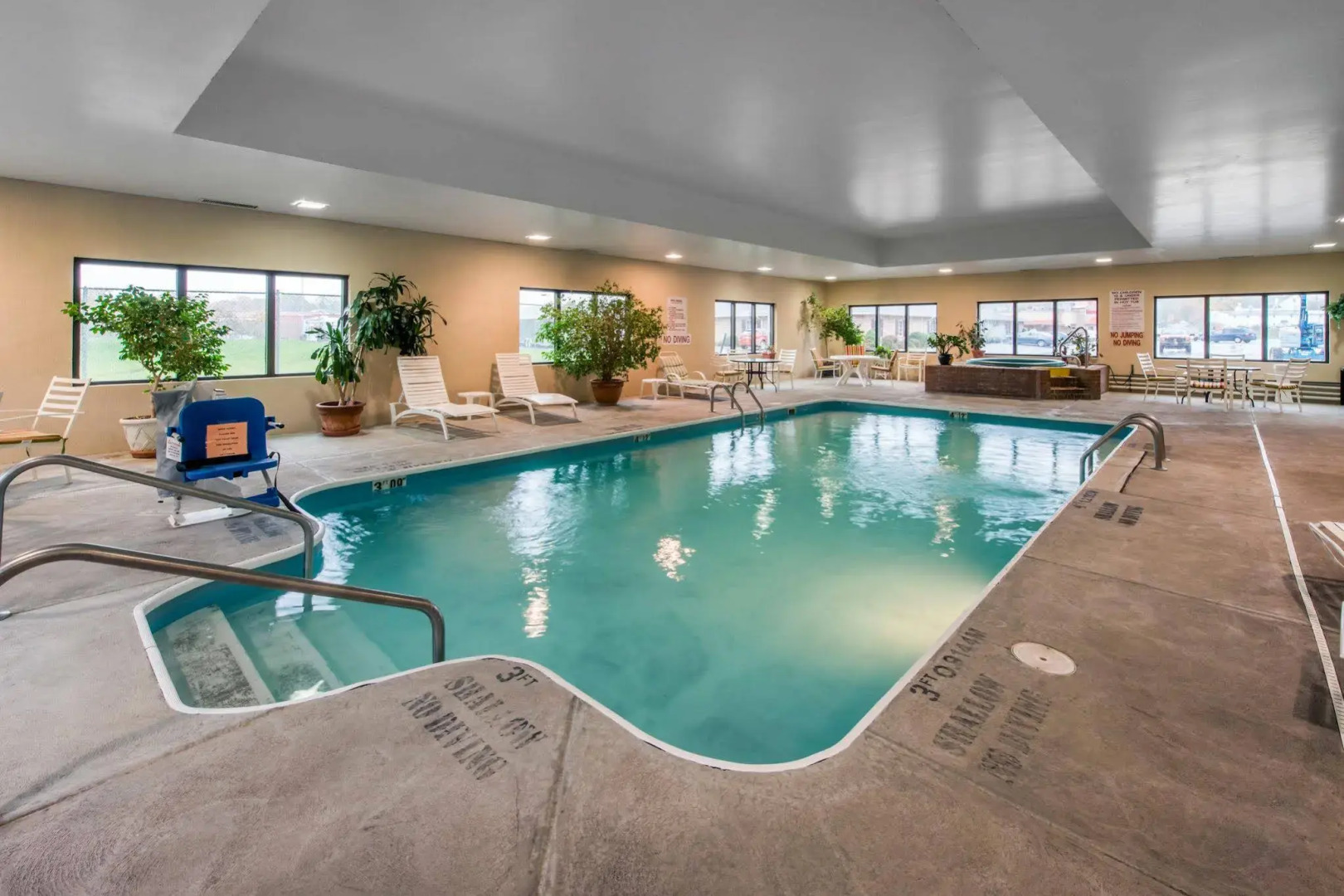 Comfort Inn Duncansville - Altoona