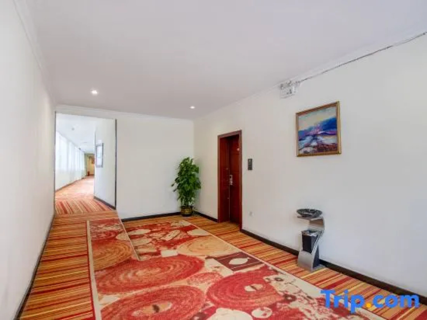 Wuzhou Business Hotel Beiliu