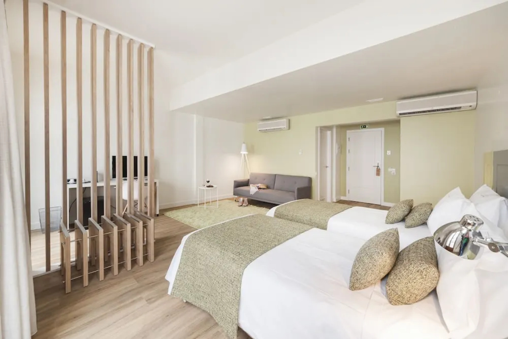 Porta da Arrábida Suites