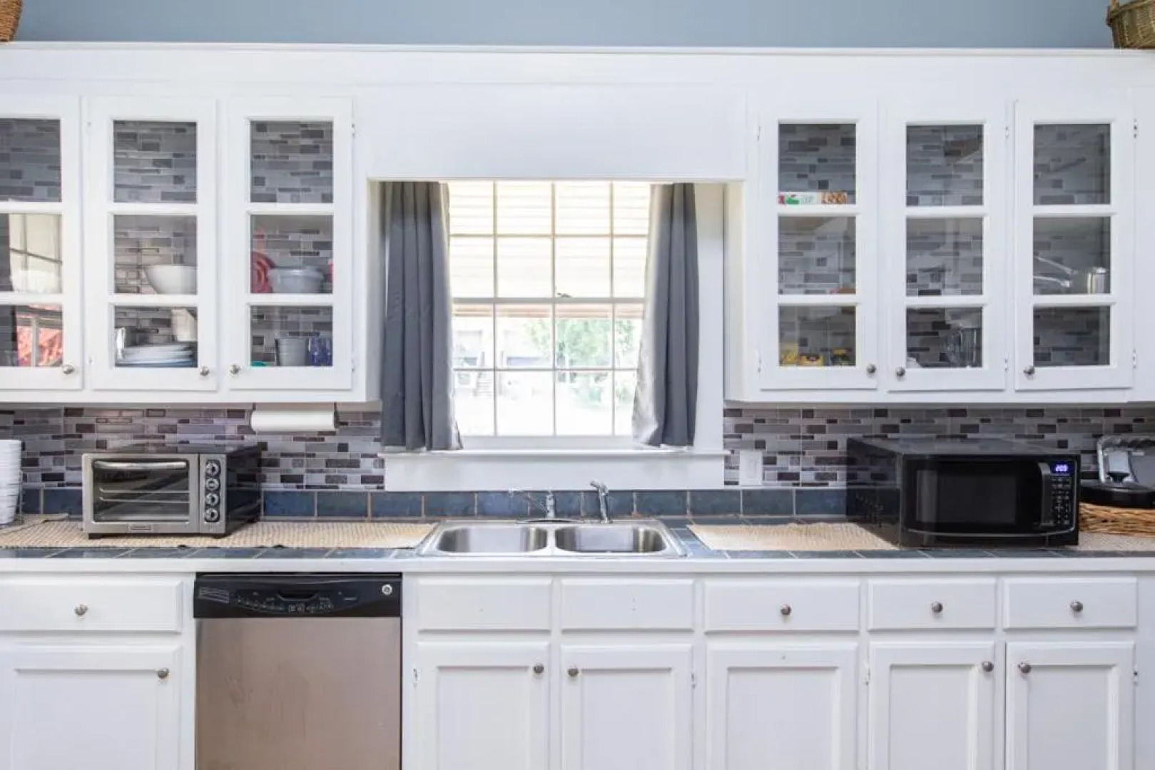 Luxury suite and bathroom rm 6