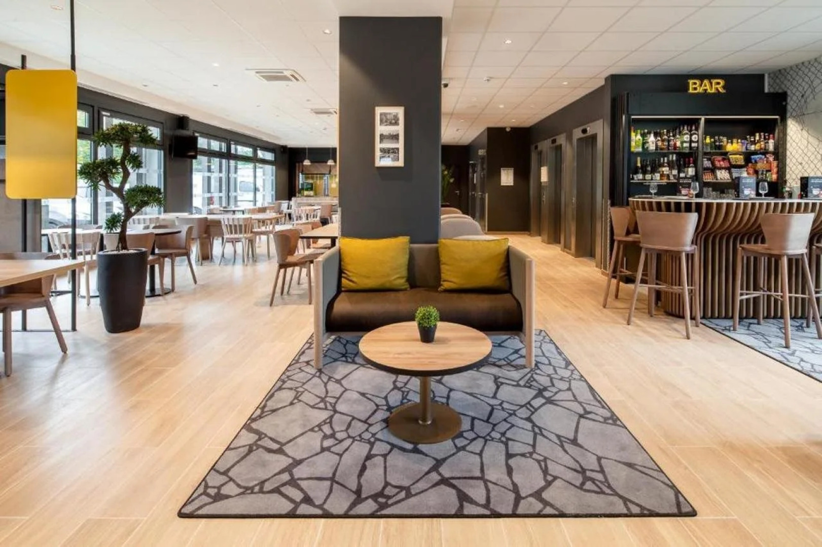 B&B HOTEL Paris Meudon Vélizy