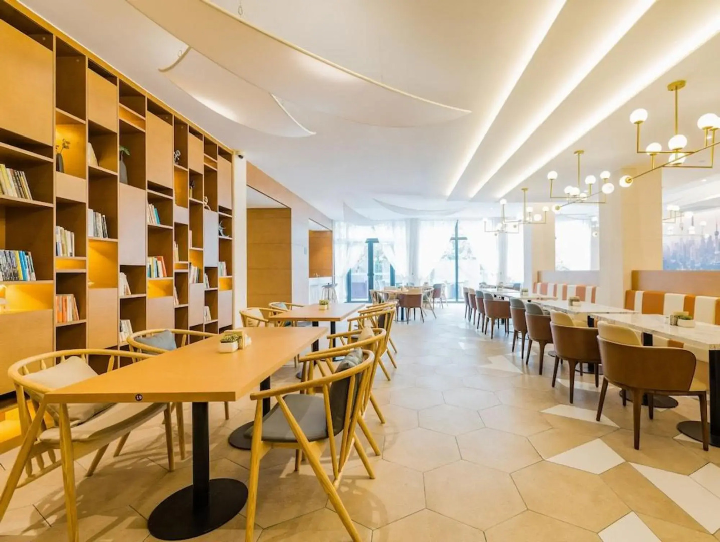 Atour Hotel Sanqiao Xixian New District Xian