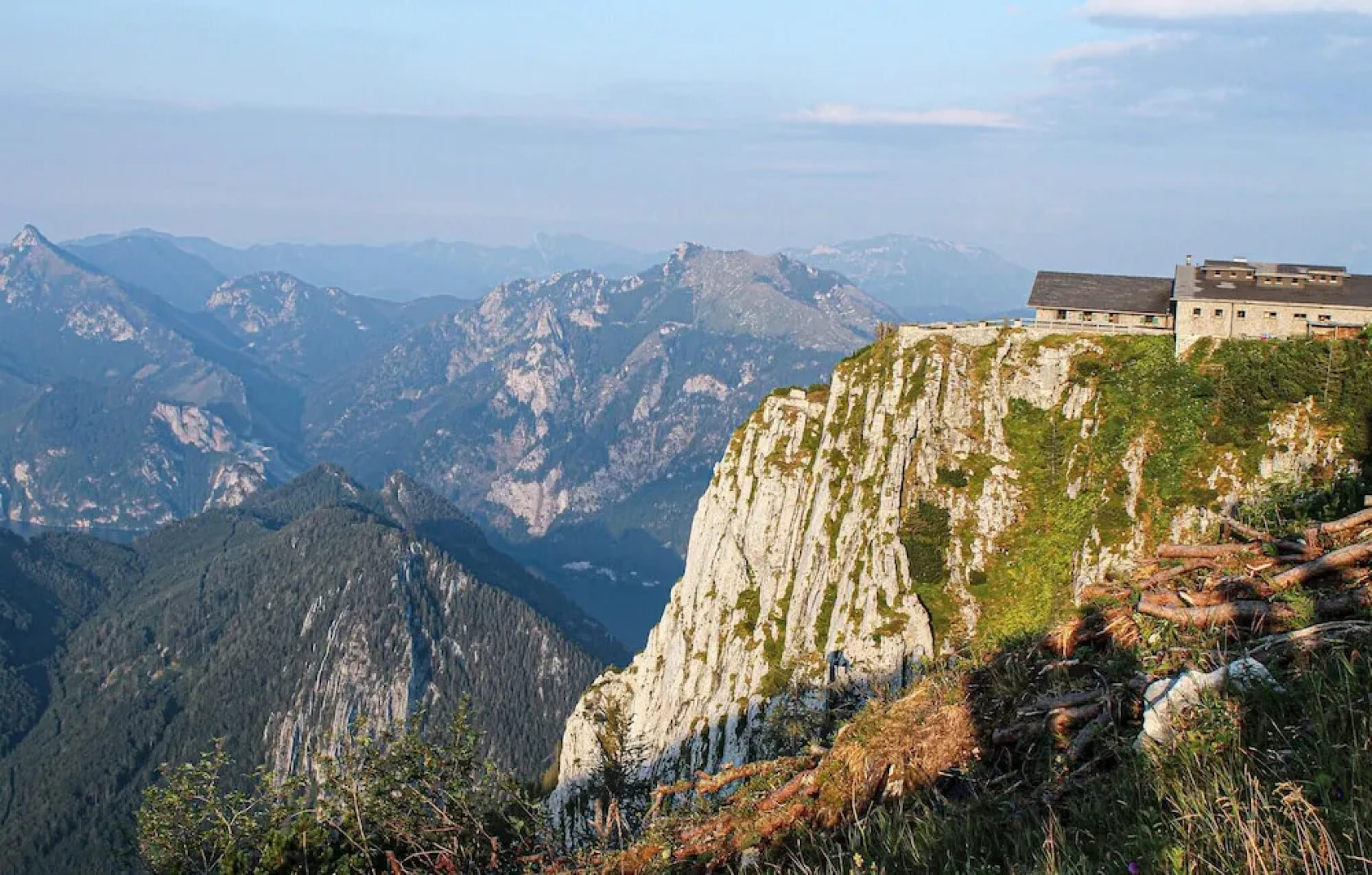 Nice Home in Ebensee With 4 Bedrooms, Sauna and Wifi