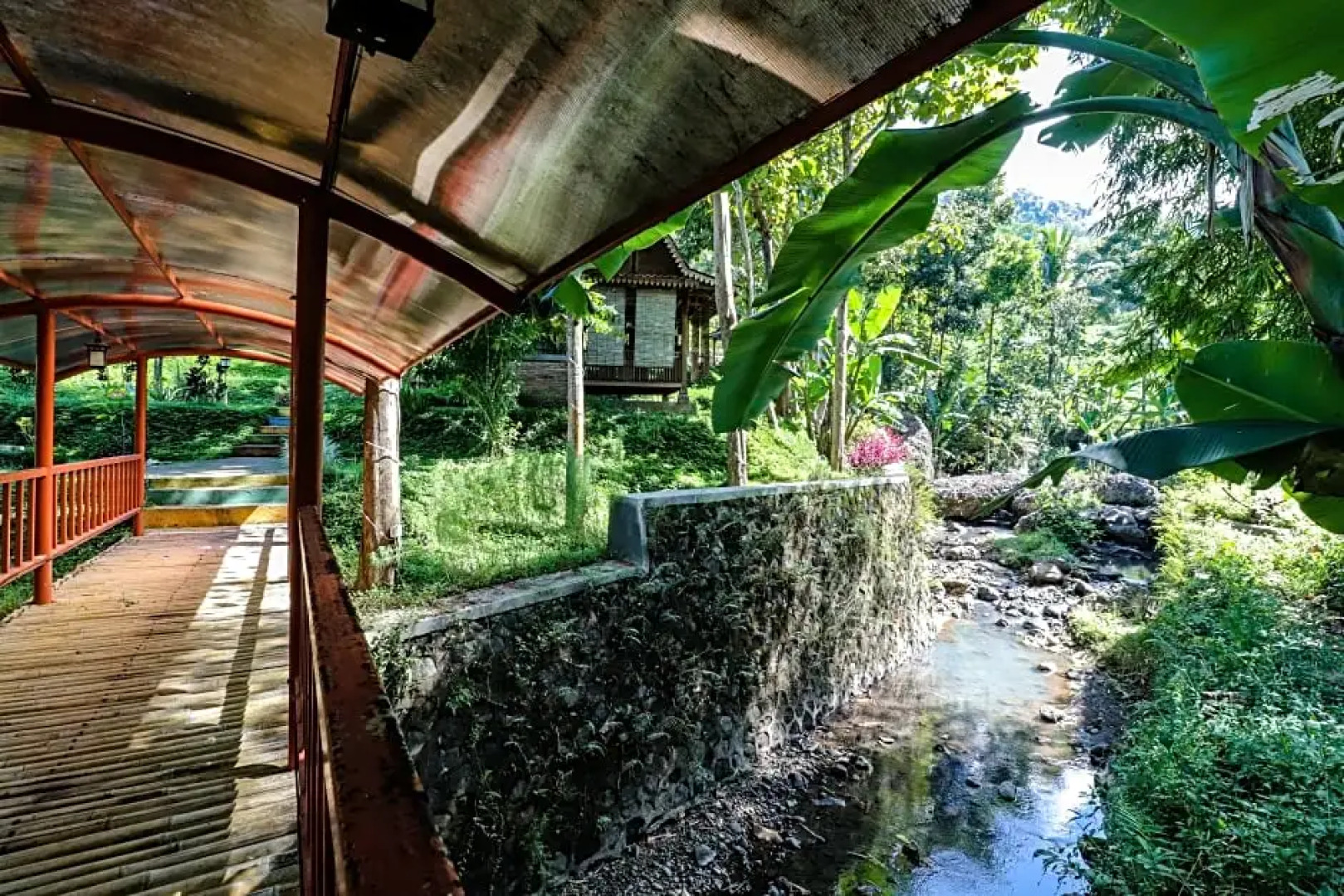 Balkondes Kenalan by ZUZU