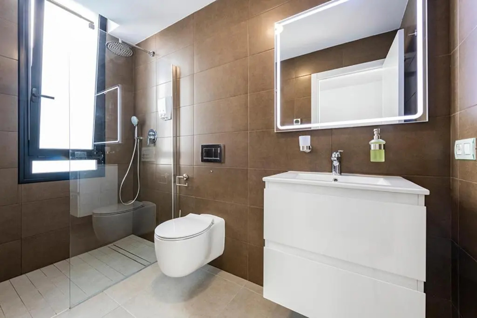 Stylish Villa 2018,Pool,3B.R.Wifi,Netflix