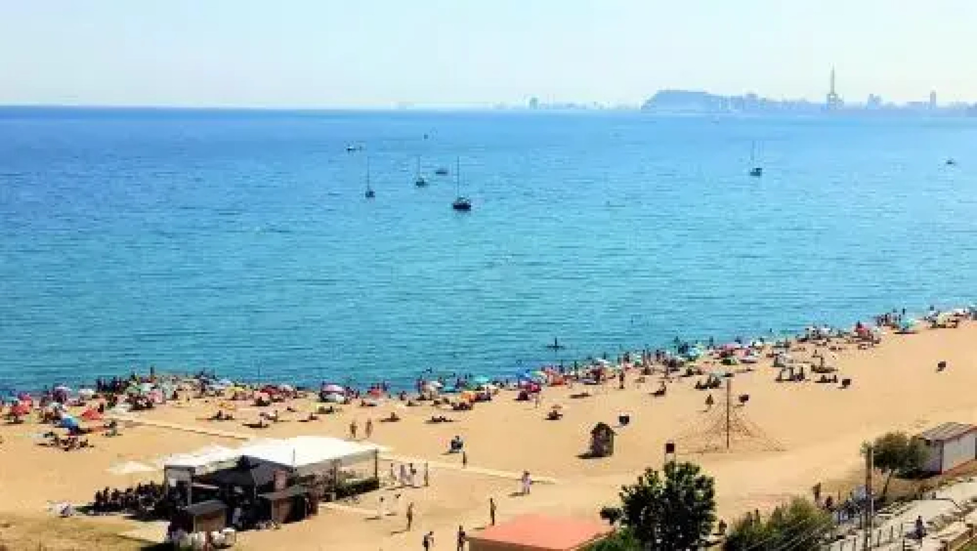 Marina Port & Beach-Apartment